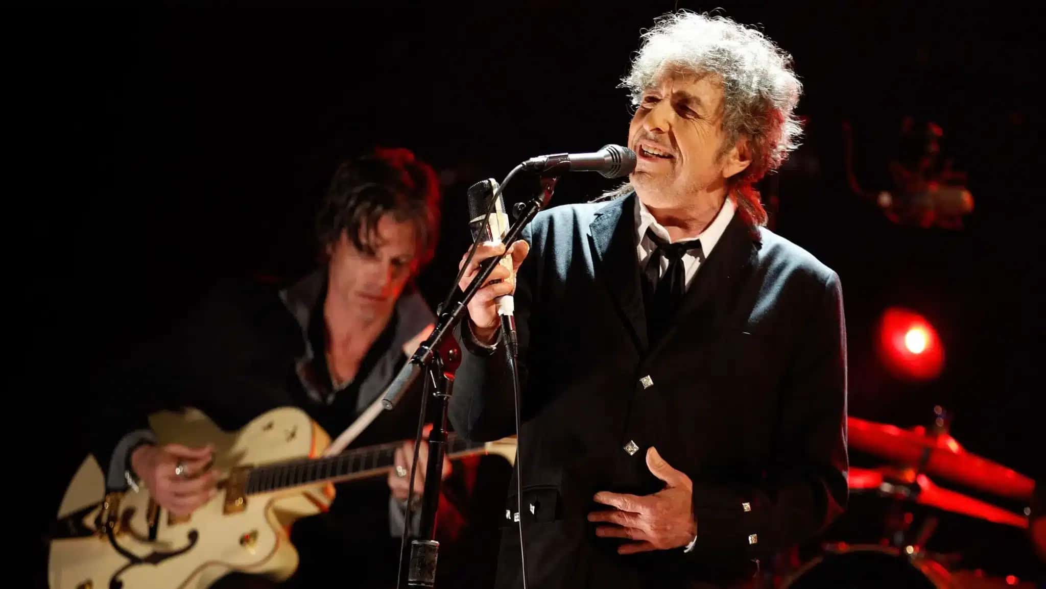bob-dylan-e1740613757353