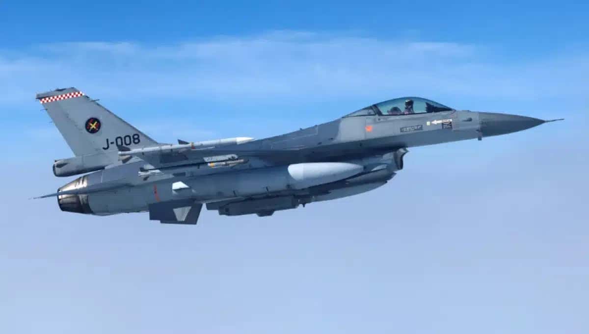 caca-f-16