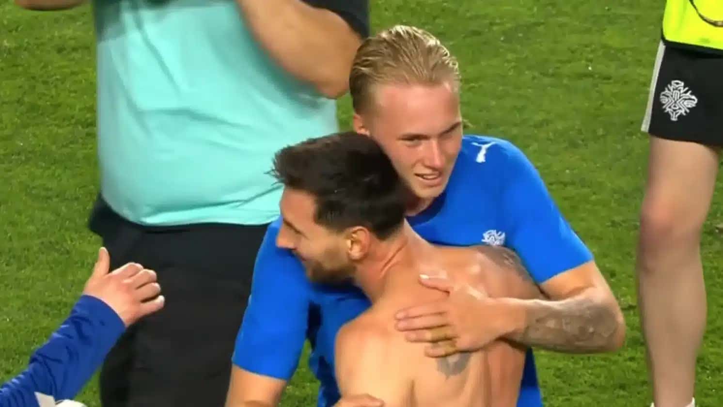 gudjohnsen-messi-e1781098114961