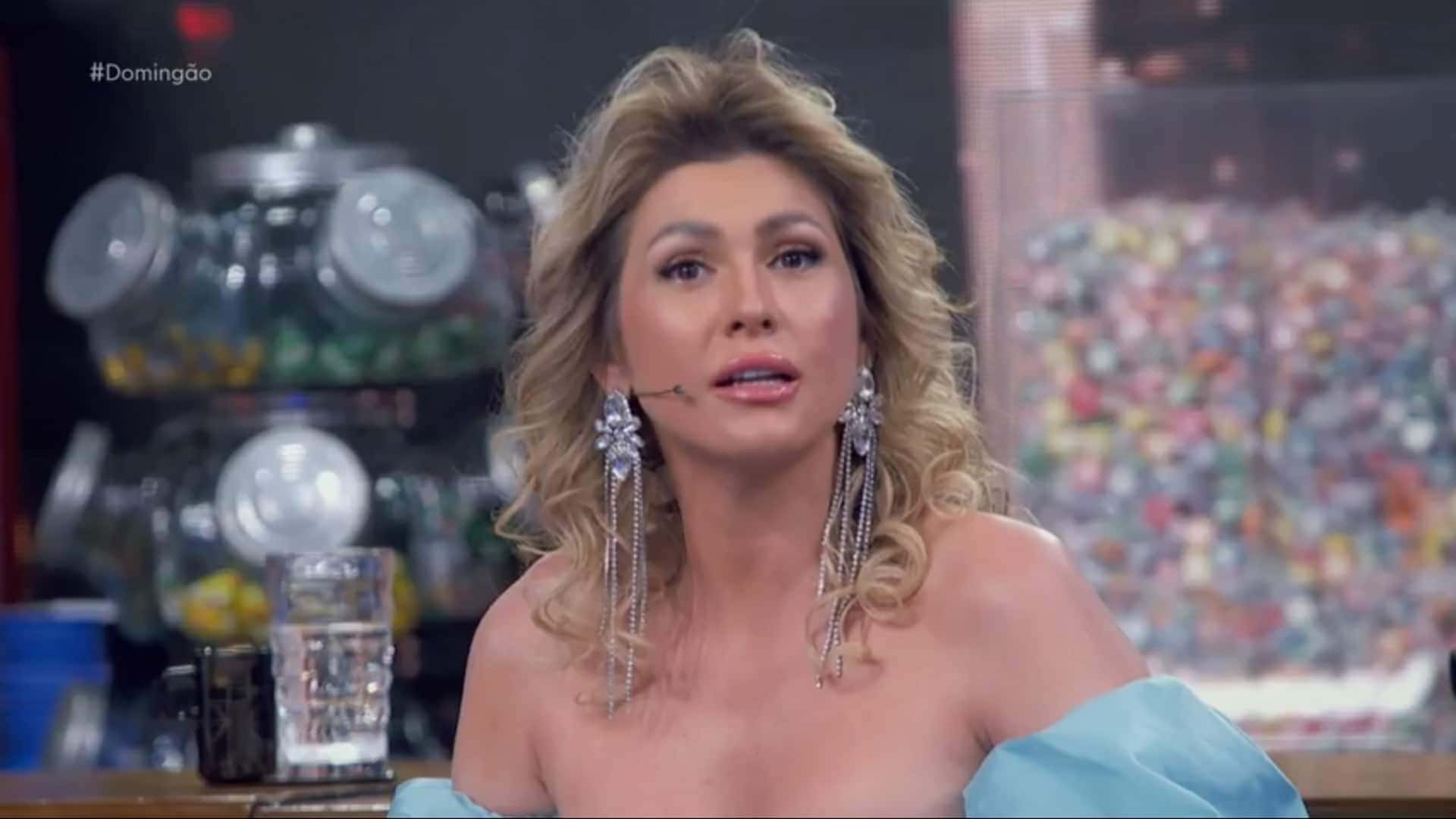 livia-andrade-no-domingao-com-huck