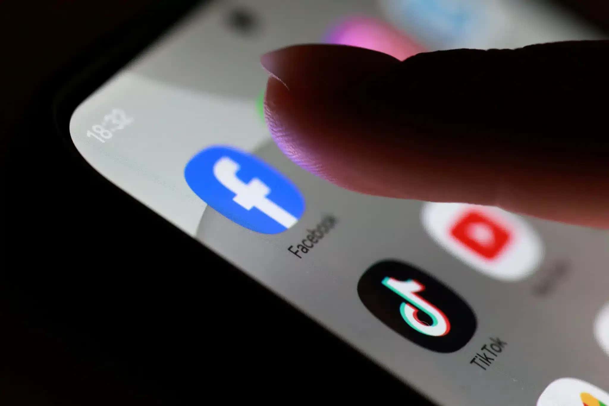 meta-tiktok-yt