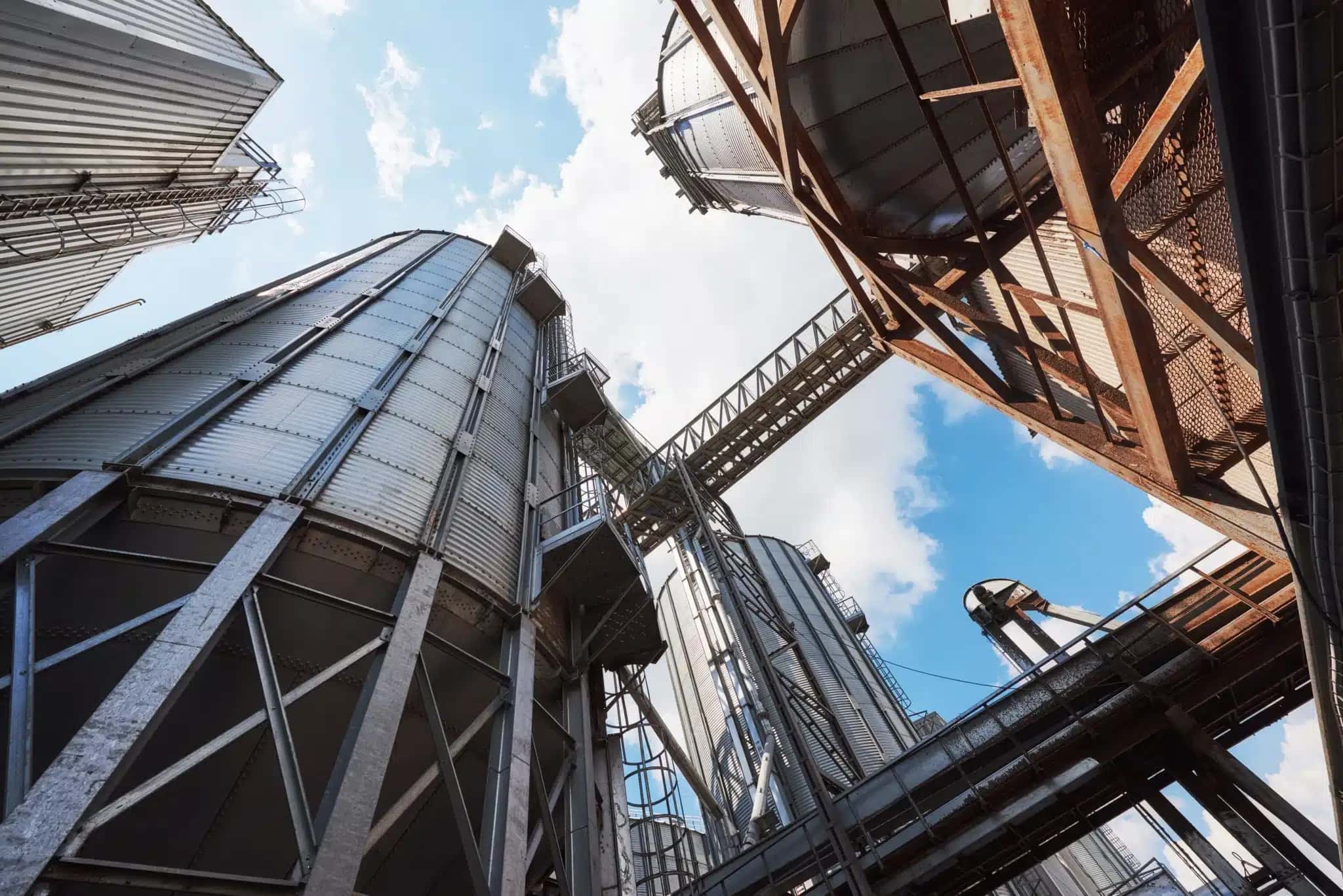 silos-agricolas-exterior-edificio