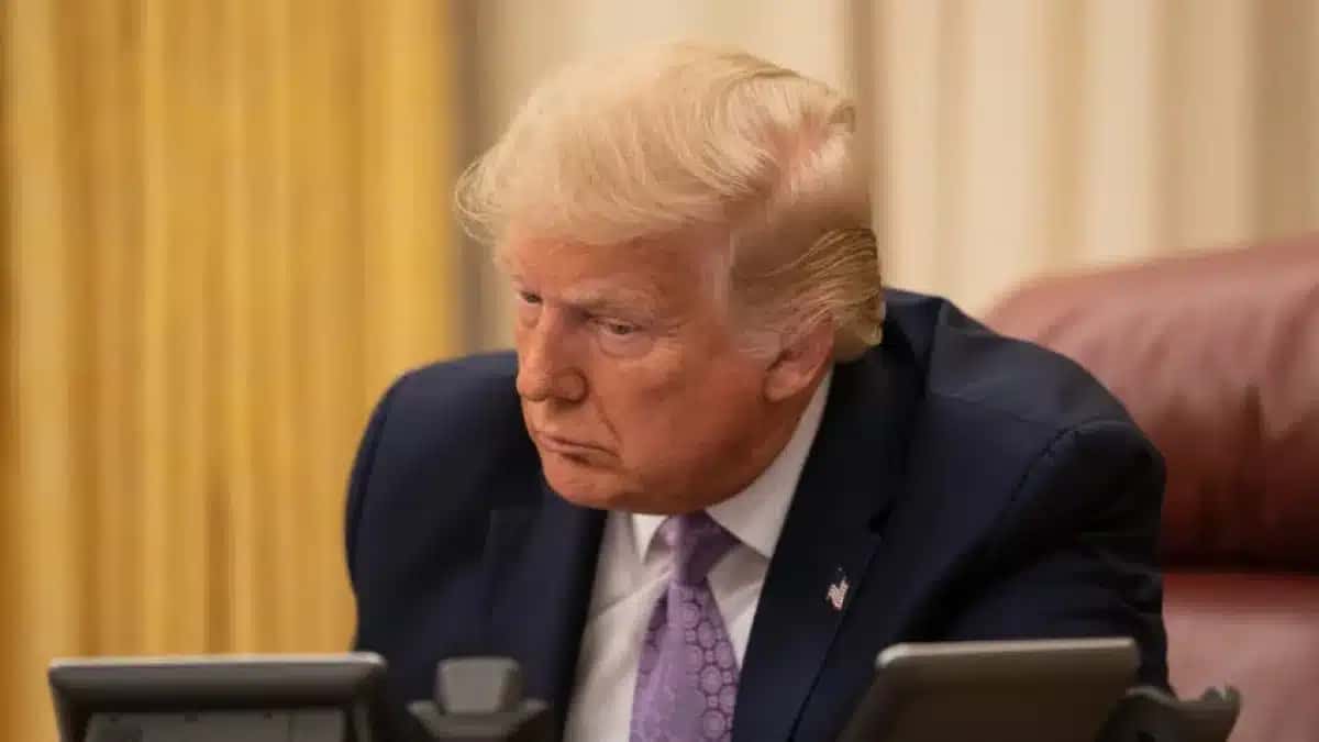 trump-telefone-848×477-1