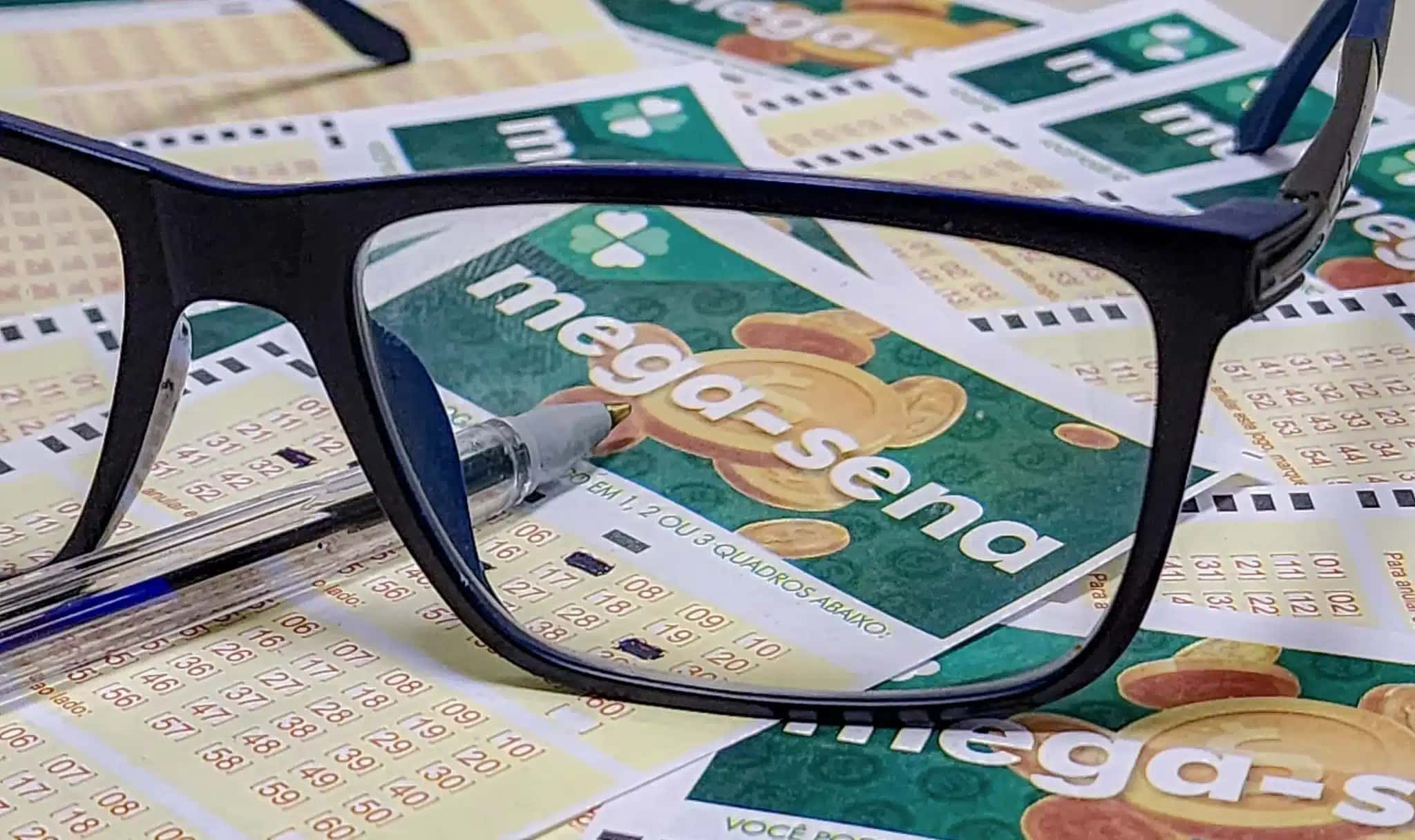 Aposta simples, com seis números marcados, custa R$ 6