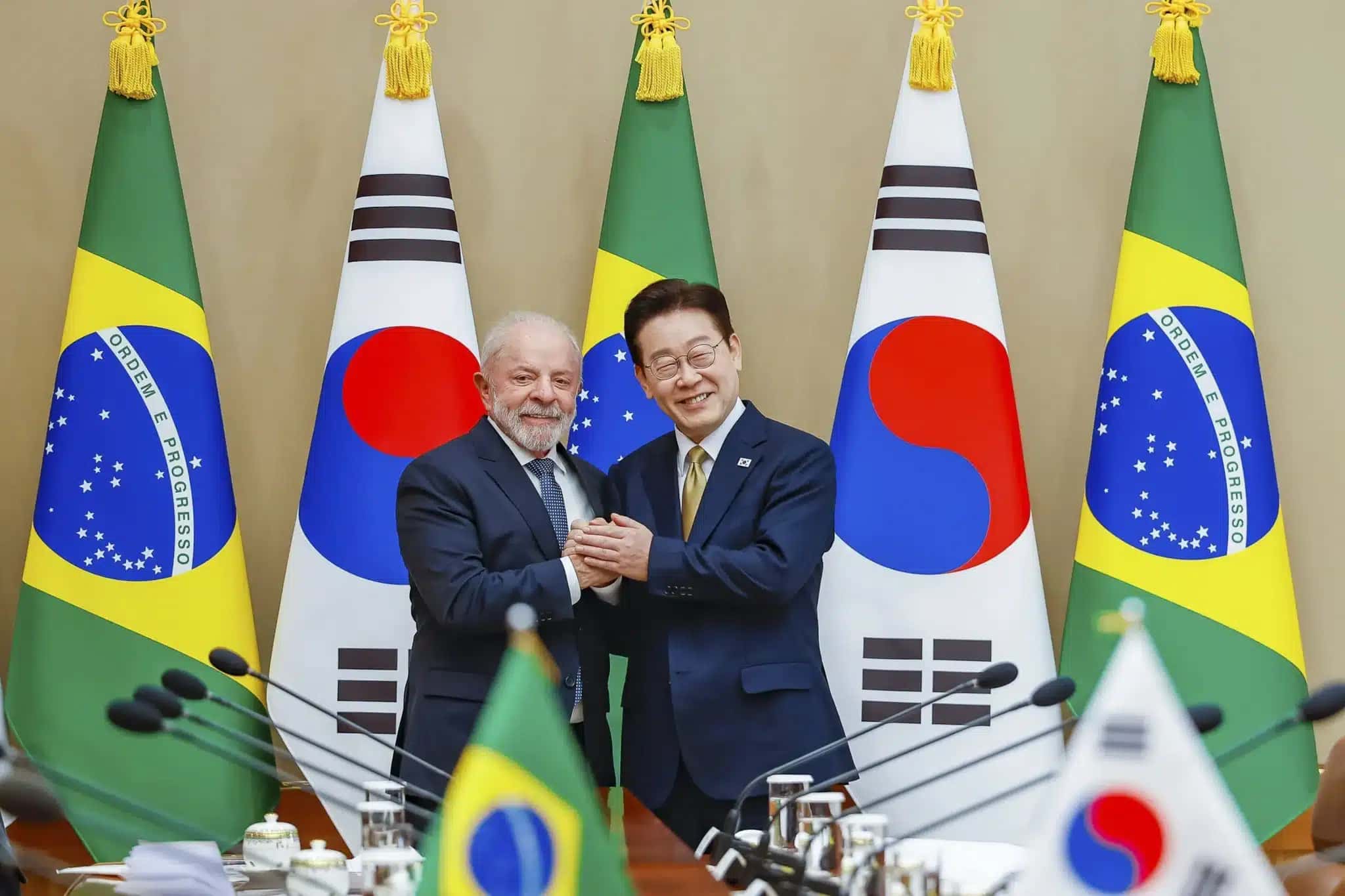 Presidente Luiz Inácio Lula da Silva se reúne com presidente Lee Jae Myung, da Coreia do Sul