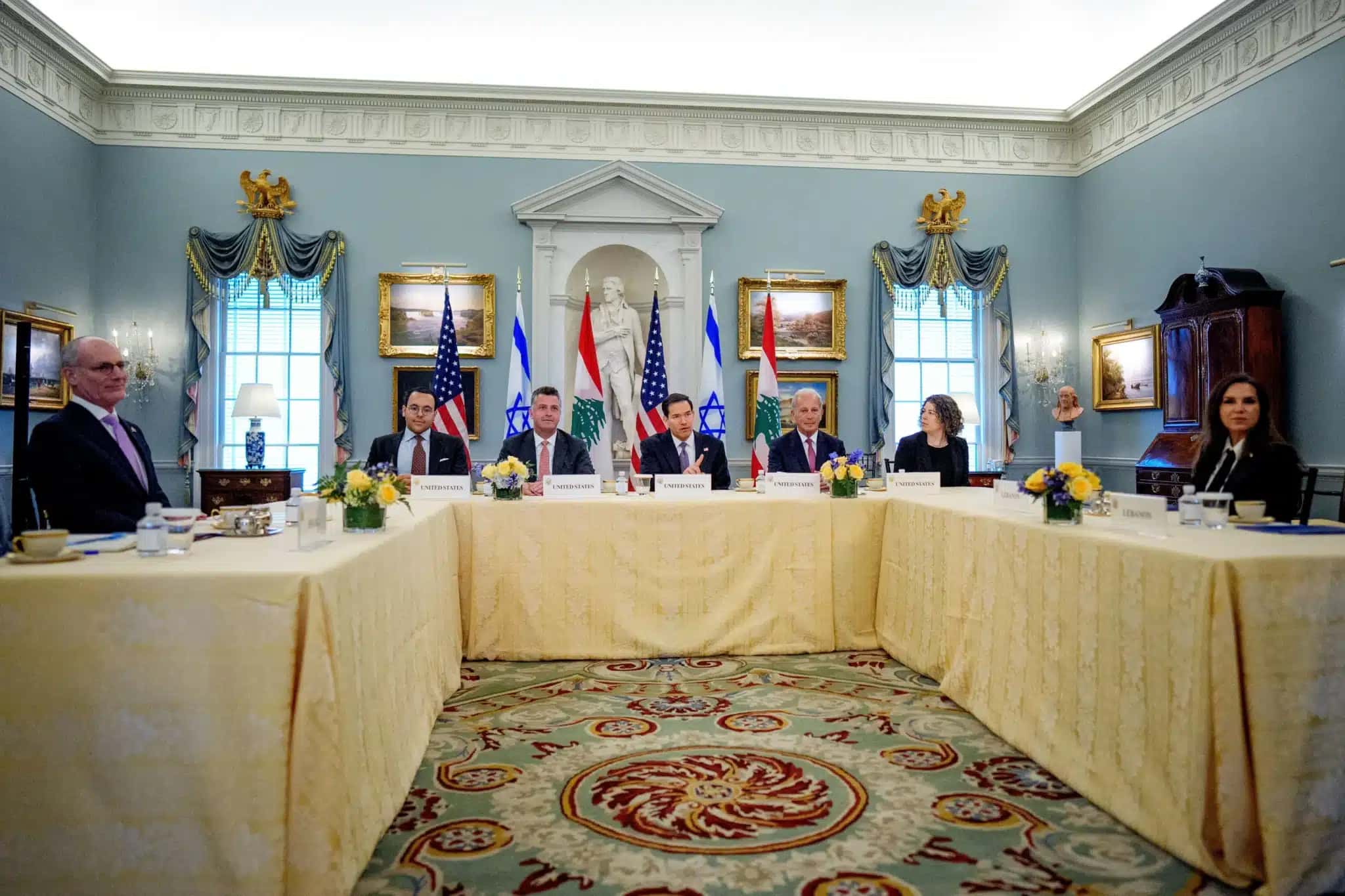 Autoridades de Israel e do Líbano se reuniram no Departamento de Estado dos EUA no dia 14 de abril, em Washington