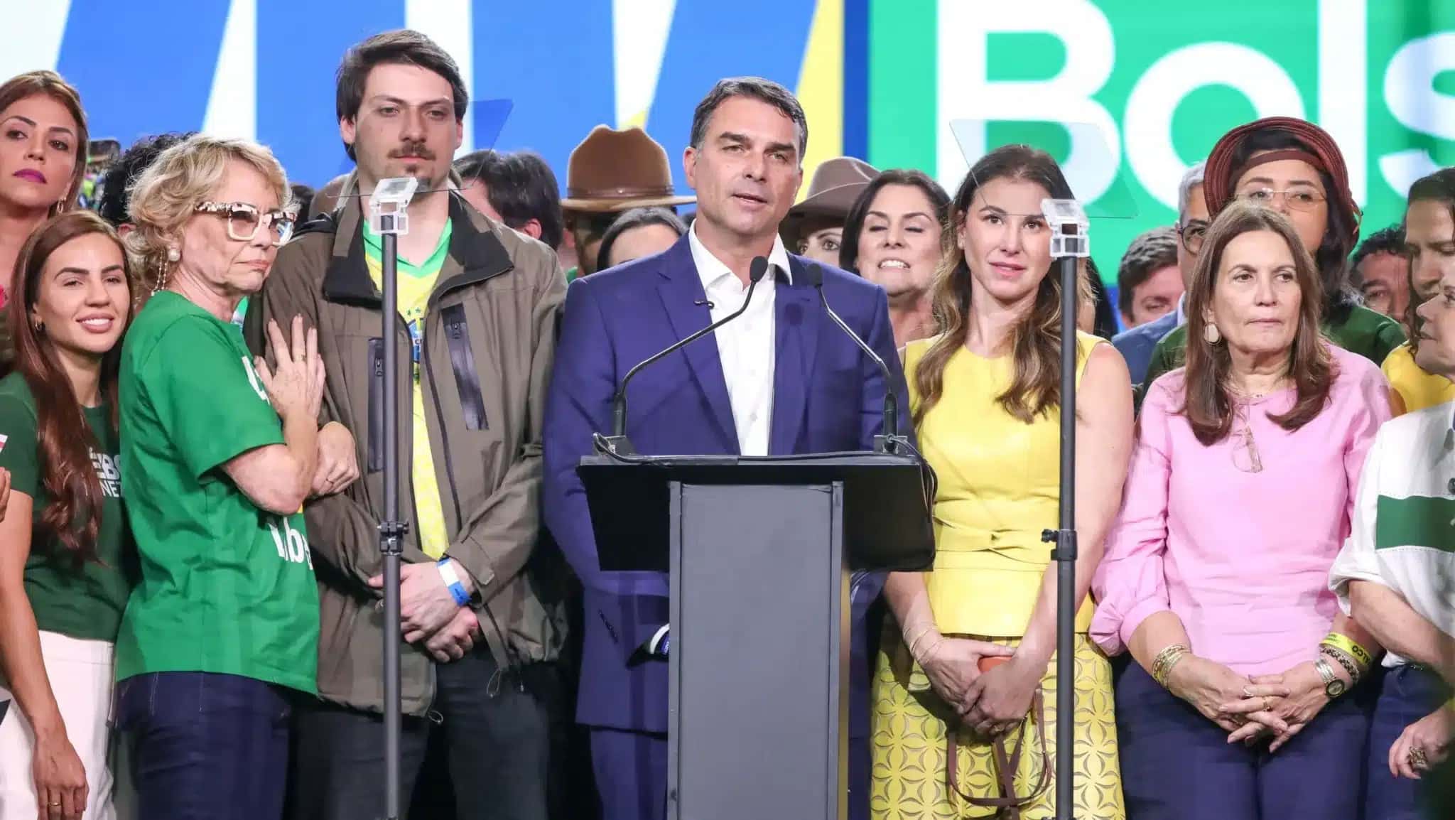 SP – ELEIÇÕES 2026/FLÁVIO BOLSONARO – CIDADES – Convenção nacional do Partido Liberal (PL) que oficializou a candidatura do senador Flávio Bolsonaro (PL) a Presidência da República, no Mercado Pago Hall, na Arena Pacaembu, zona oeste de São Paulo, neste sábado (25). 25/07/2026 – Foto: MARINA UEZIMA/AGÊNCIA O DIA/AGÊNCIA O DIA/ESTADÃO CONTEÚDO