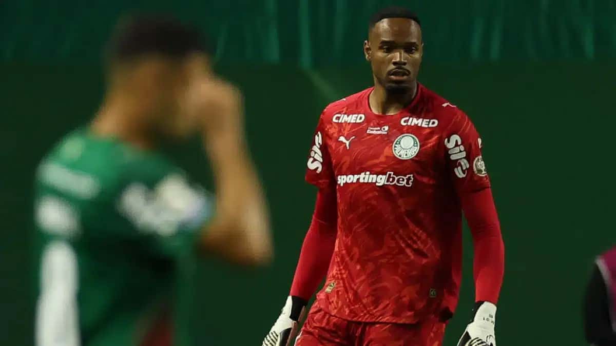 Carlos Miguel, goleiro do Palmeiras