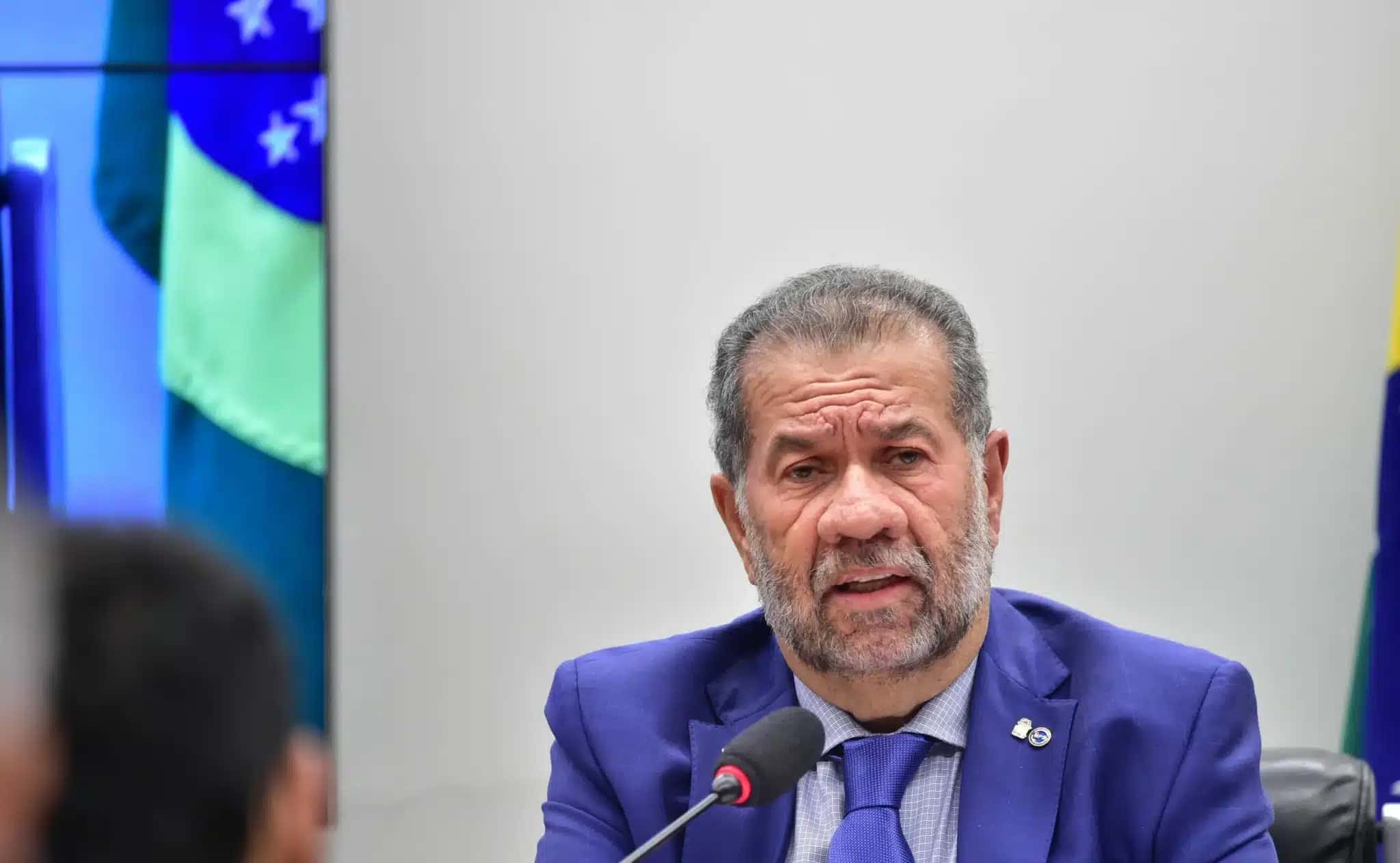 Carlos Lupi