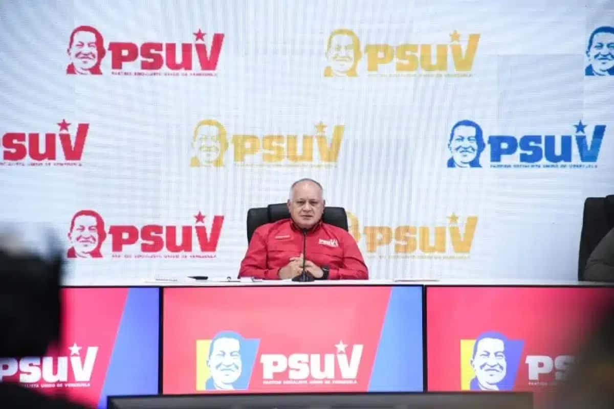 Diosdado Cabello, durante coletiva de imprensa.