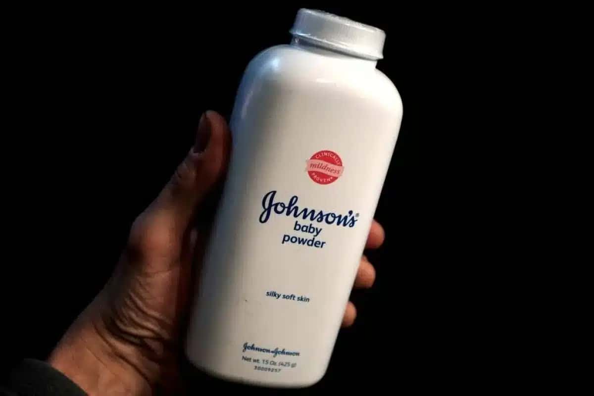 Em vez de talco, empresa usará amido de milho na composição do produto
