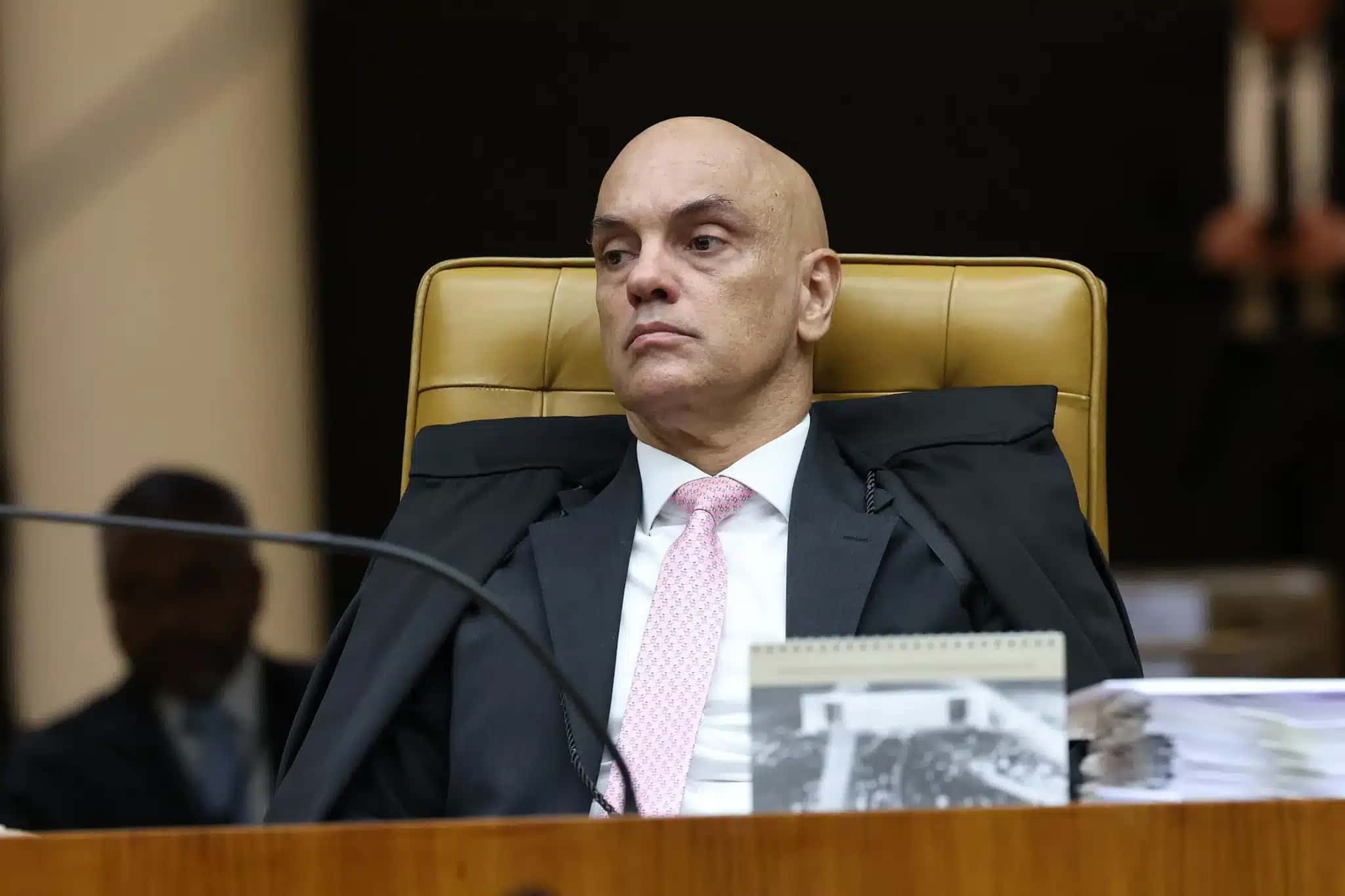 O ministro Alexandre de Moraes durante sessão plenária do STF