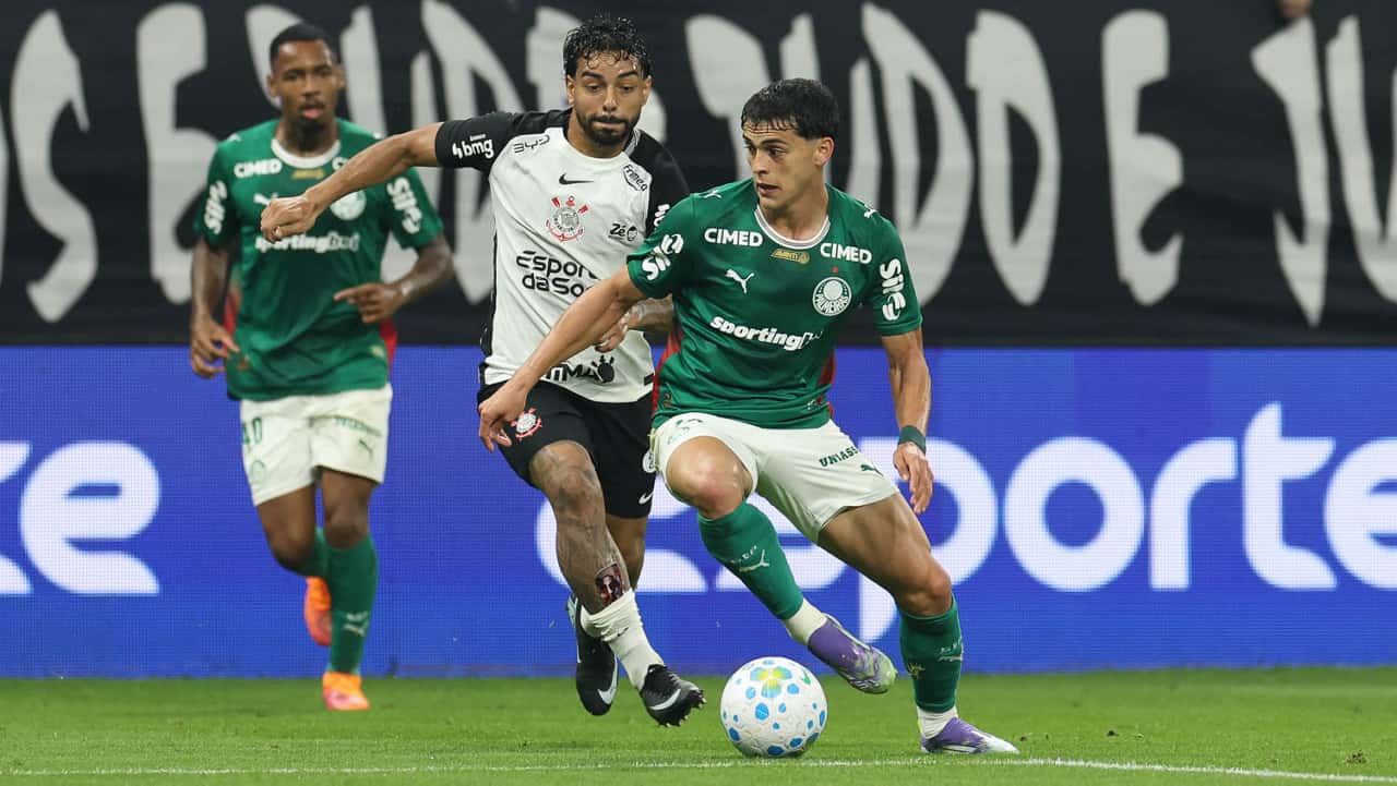 Lance de Corinthians x Palmeiras pela 11ª rodada do Brasileirão