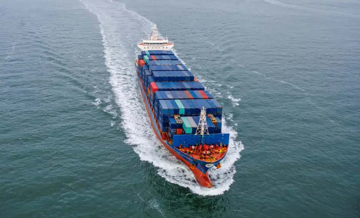 A China concentrou 70% das exportações no mês, com US$ 4,11 bilhões, um salto de 5,9% no comparativo anual.