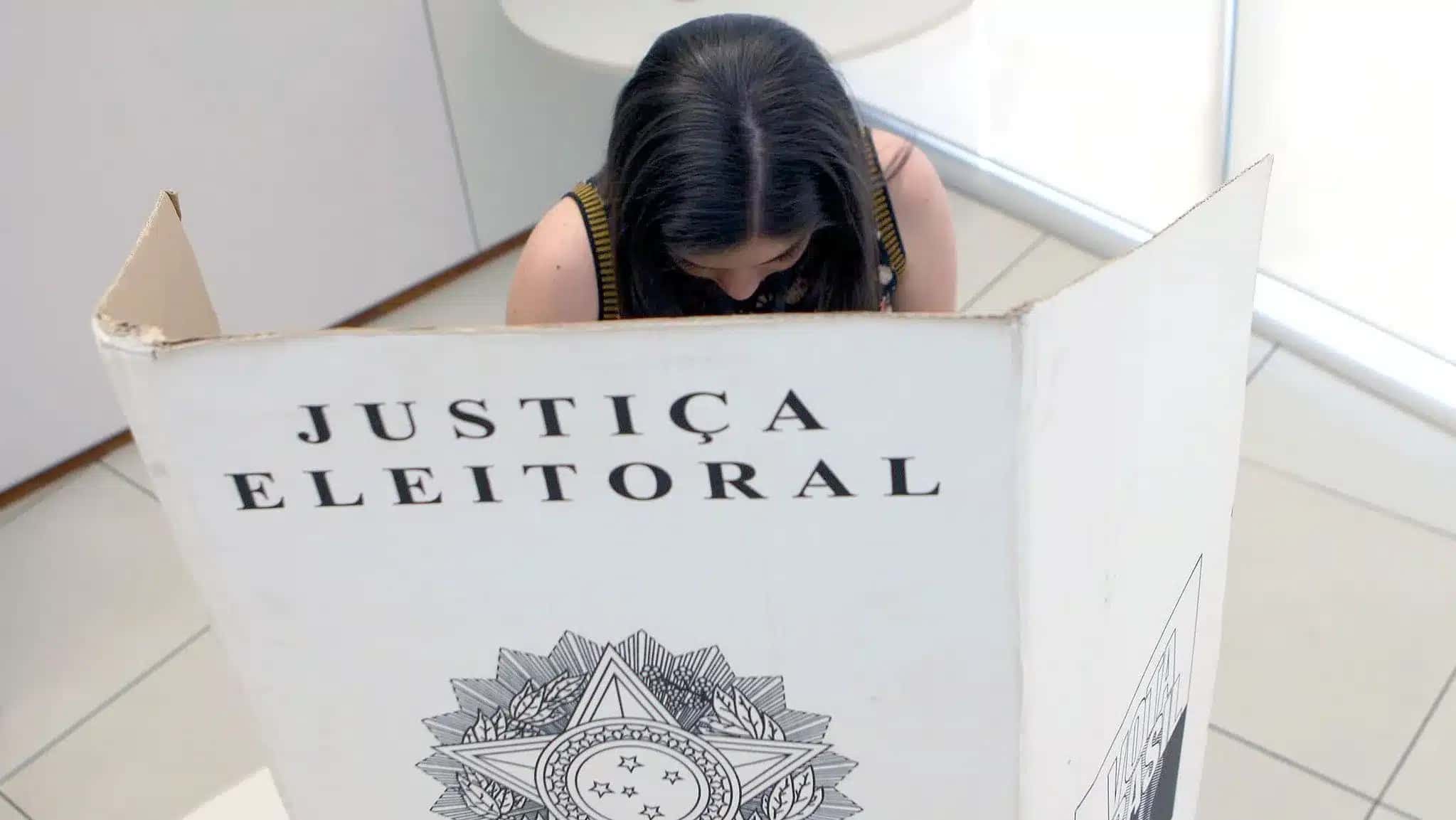 Eleitores vão às urnas em 4 de outubro