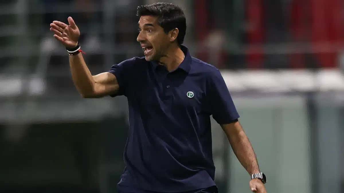 Abel Ferreira apontou focar nas três competições e que não vai poupar jogadores