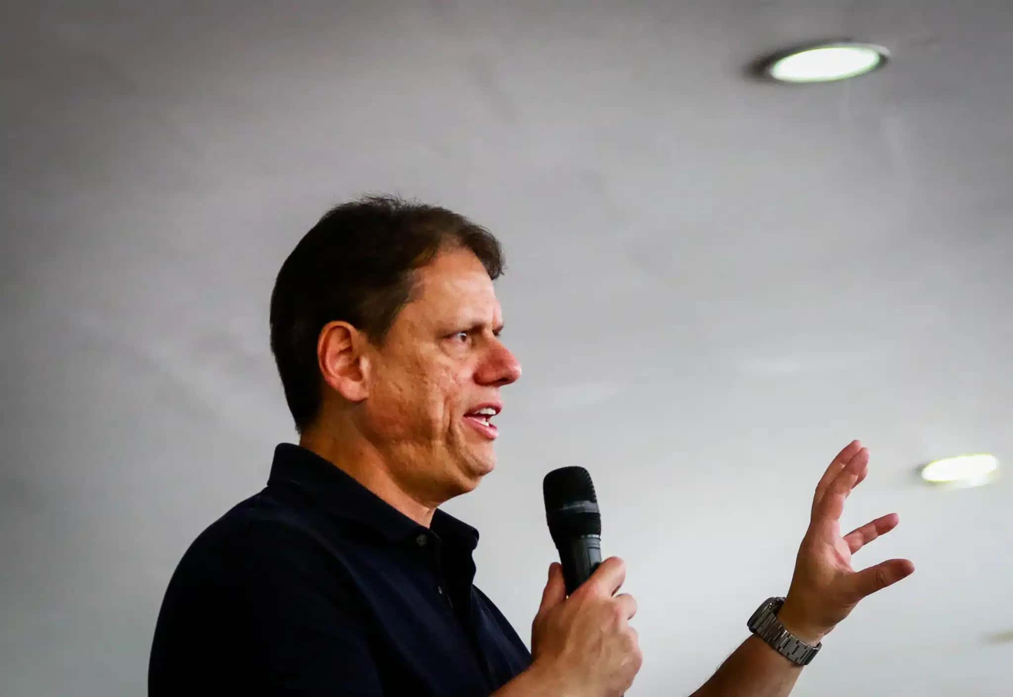 O governador de São Paulo e candidato à reeleição, Tarcísio de Freitas (Republicanos)