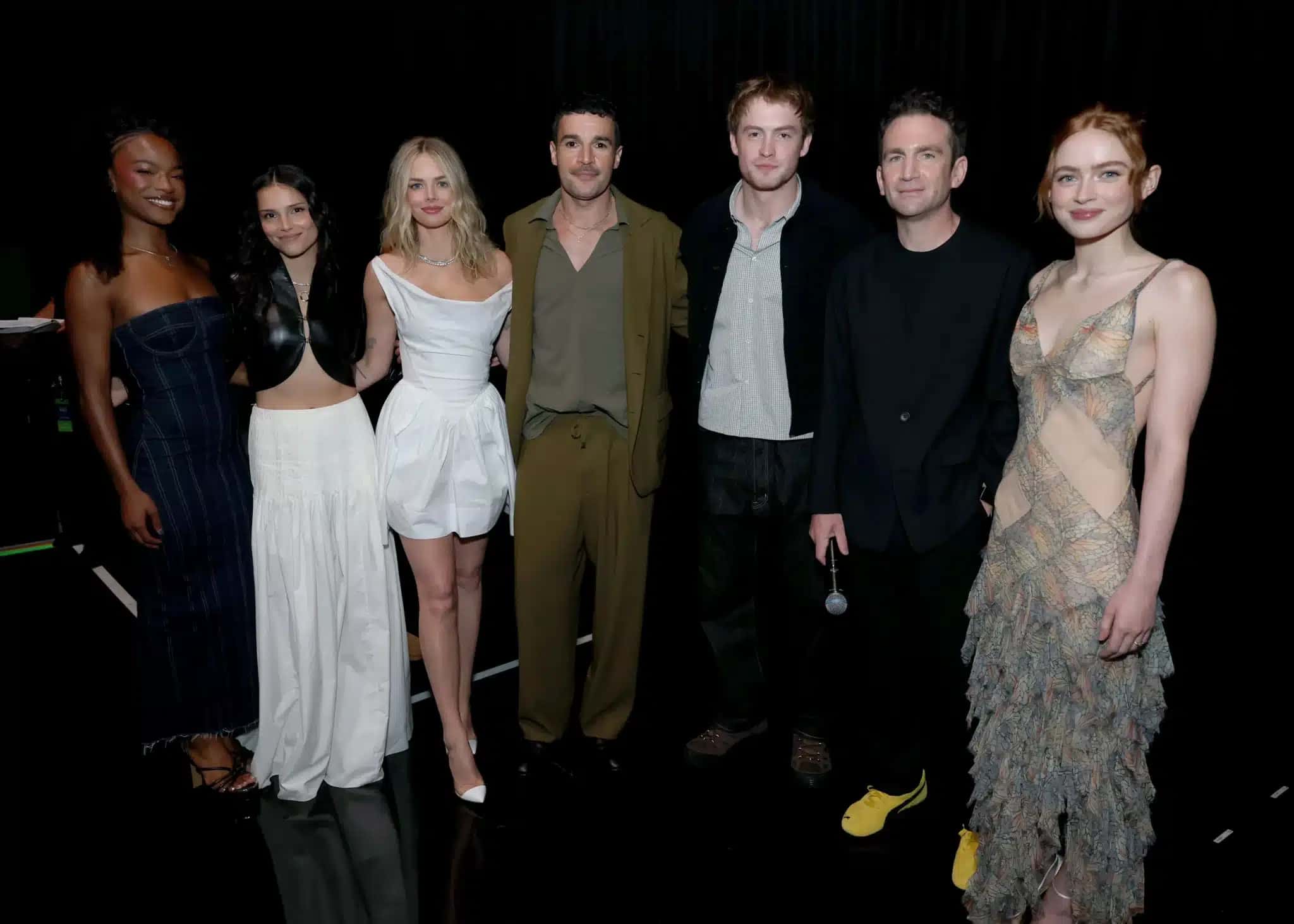 Maya Boyd, Inde Navarrette, Samara Weaving, Christopher Abbott, Kit Connor, o diretor Jake Schreier e Sadie Sink estão no reboot de “X-Men”