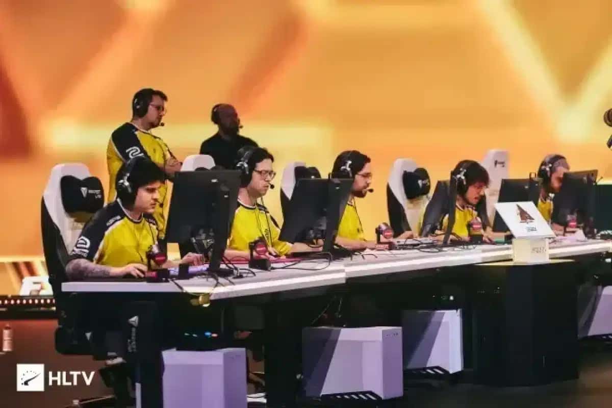 Legacy está na semifinal da EWC 2026