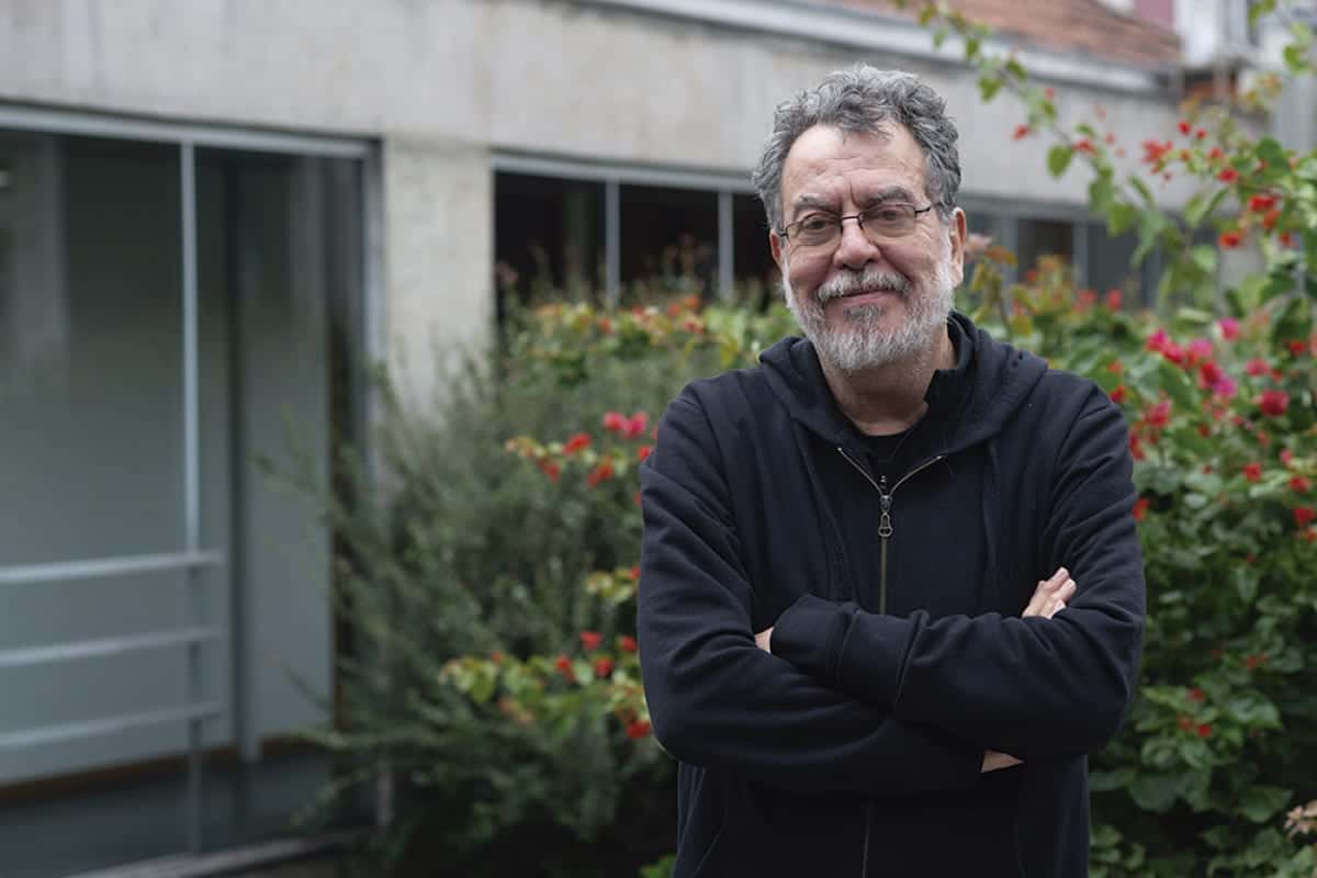Sempre no set. Ao longo de 42 anos de carreira, o cineasta gaúcho fez filmes de variados gêneros e trabalhou para a tevê. Muito Prazer estreou na quinta-feira 27 – Imagem: Fábio Rebelo