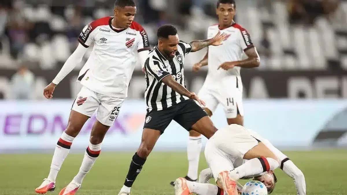Athletico-PR conseguiu uma grande vitória sobre o Botafogo