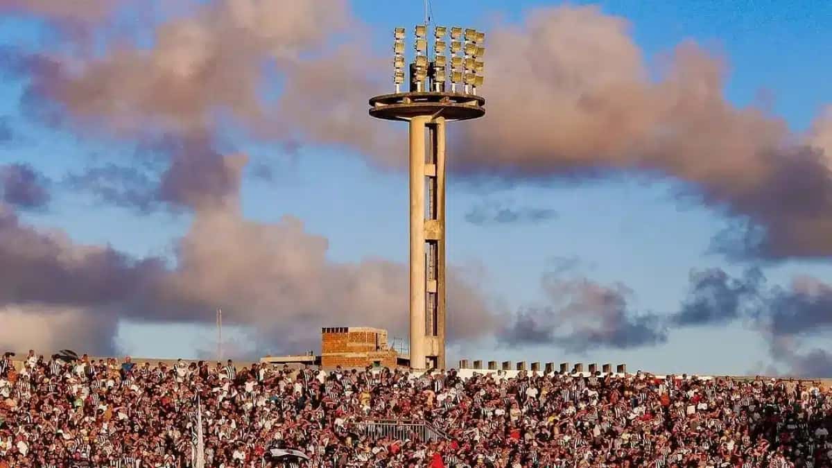 Estádio José Américo de Almeida Filho, o Almeidão