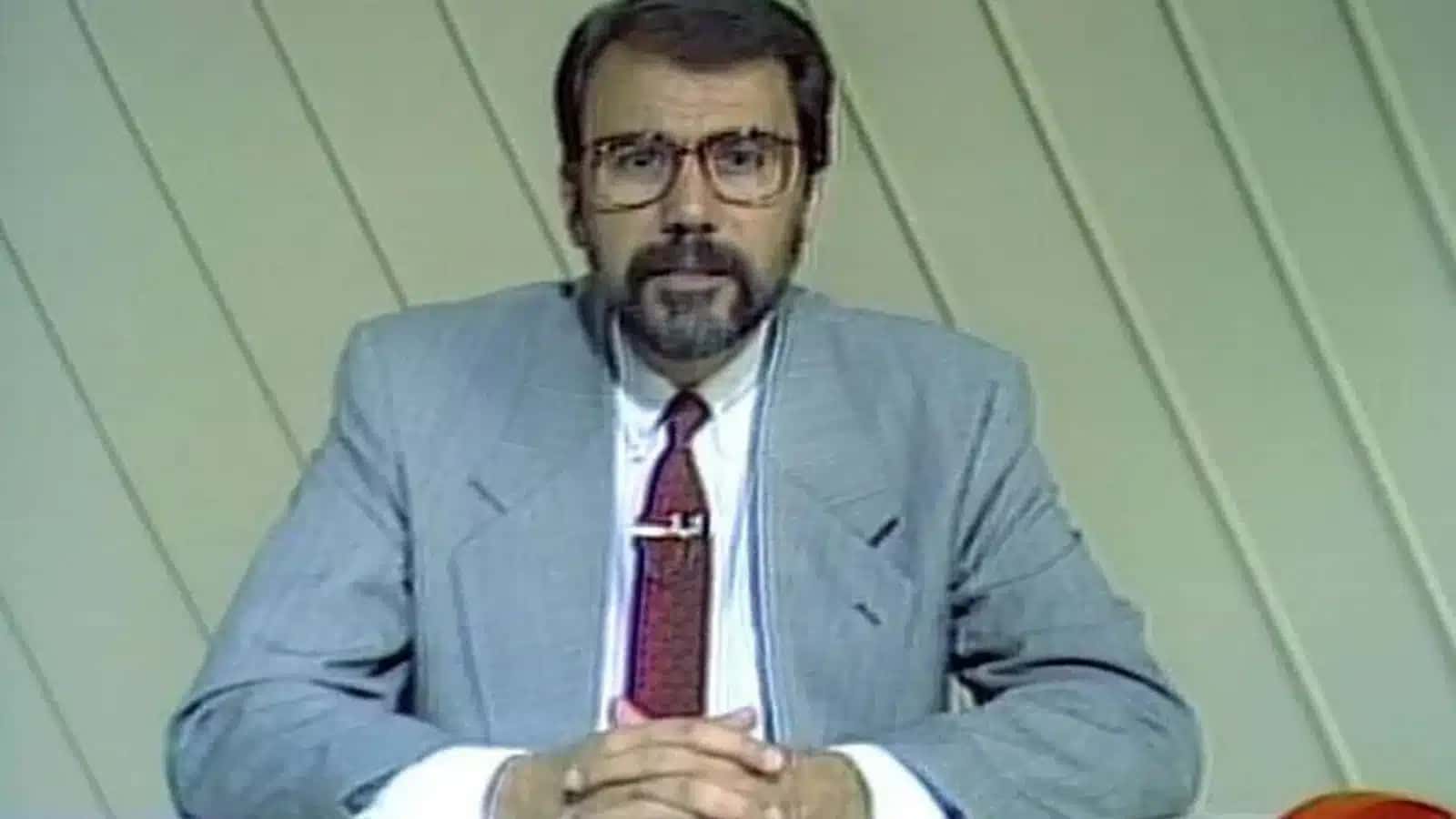 Carlos Monforte apresentando o jornal Bom Dia Brasil