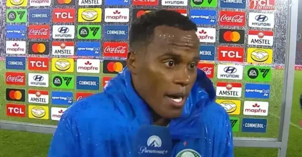 Arias concede entrevista após classificação do Palmeiras