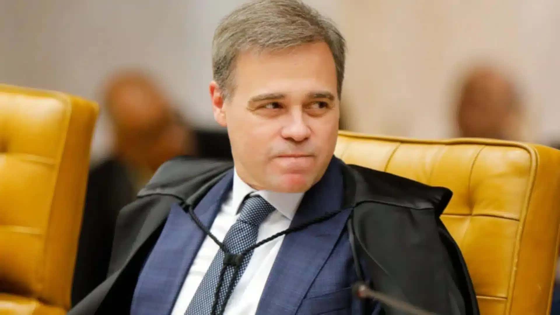 Decisão do ministro André Mendonça (foto) atende a ação do partido Novo por propaganda eleitoral antecipada em convenção na Bahia| Sérgio Lima/Poder360 – 25.jun.2024
