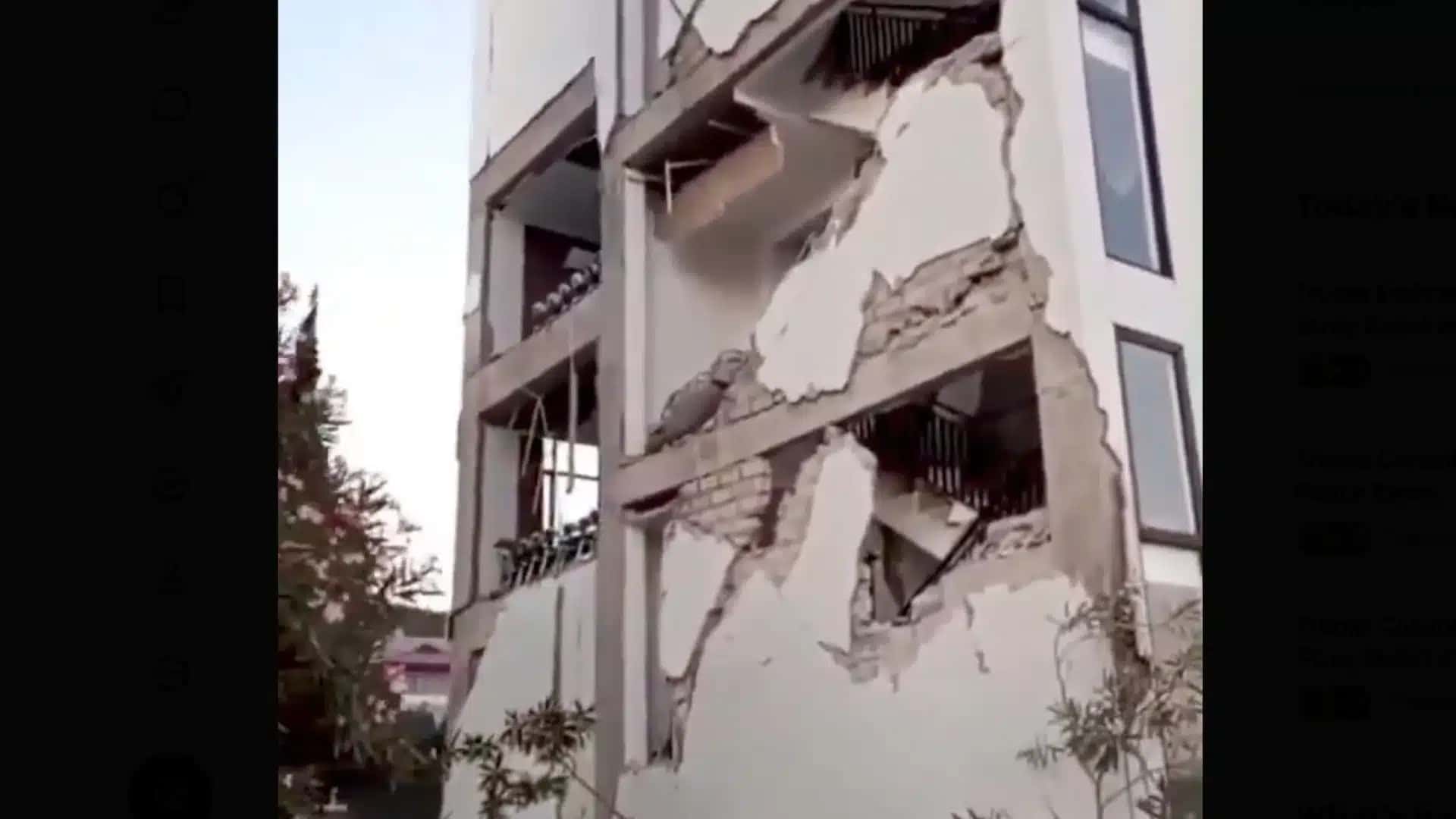Na imagem, destroços do terremoto na Indonésia | Reprodução/X/@bgkiting – 14.ago.2026