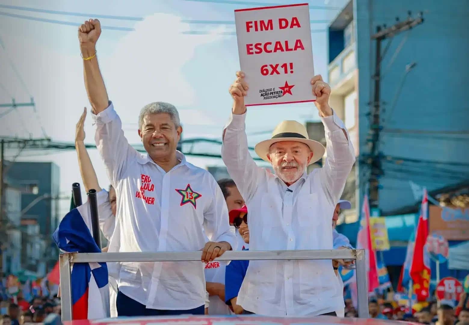 O petista afirmou que, no próximo mandato, cuidará para desenvolver uma política externa; na imagem, Jerônimo Rodrigues (esq.) e Lula (dir.) | Reprodução/Instagram @lulaoficial – 28.ago.2026