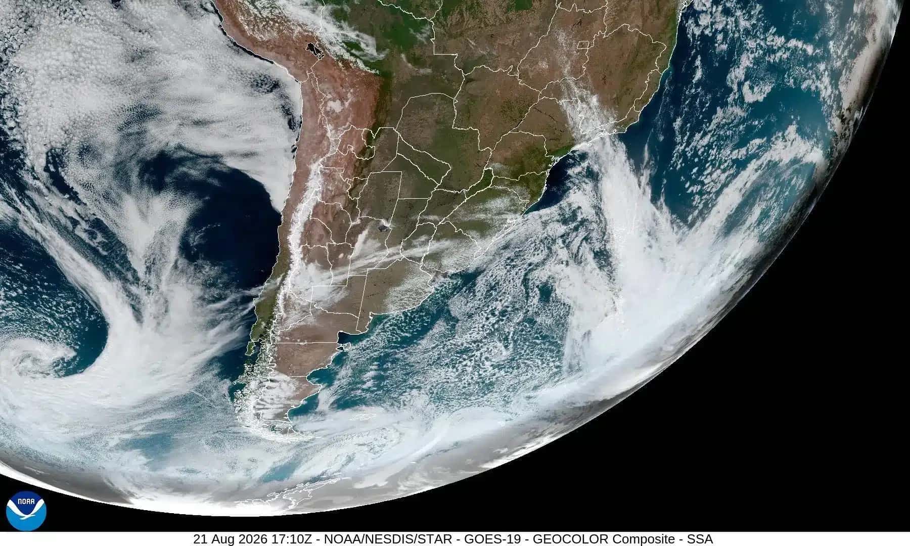 Movimentação de nuvens no Sul do Brasil em 21/08/2026
