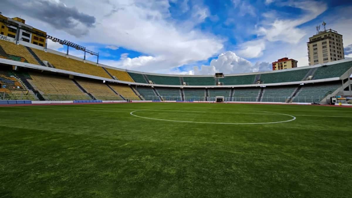 Estádio Hernando Siles, na Bolívia, receberá a partida desta terça