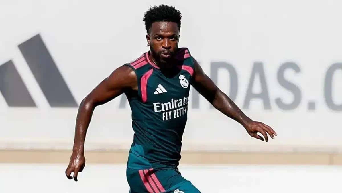 Vini Jr. deve ser titular na ponta esquerda no Real Madrid de José Mourinho