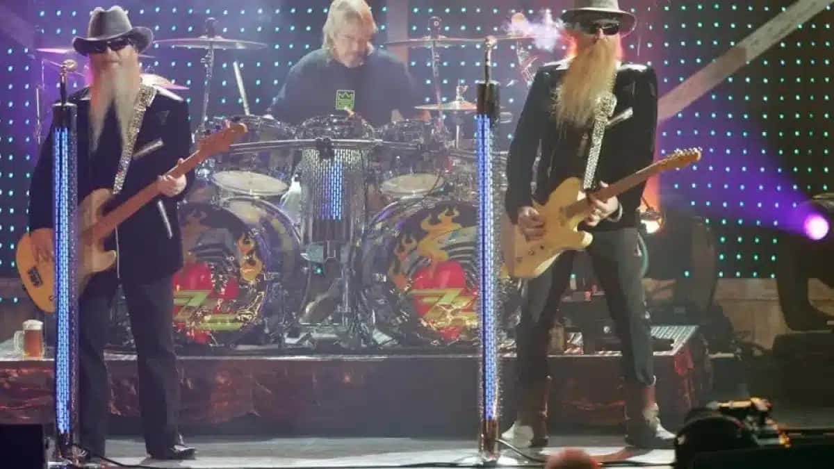 Frank Beard, baterista de longa data do ZZ Top, morreu aos 77 anos
