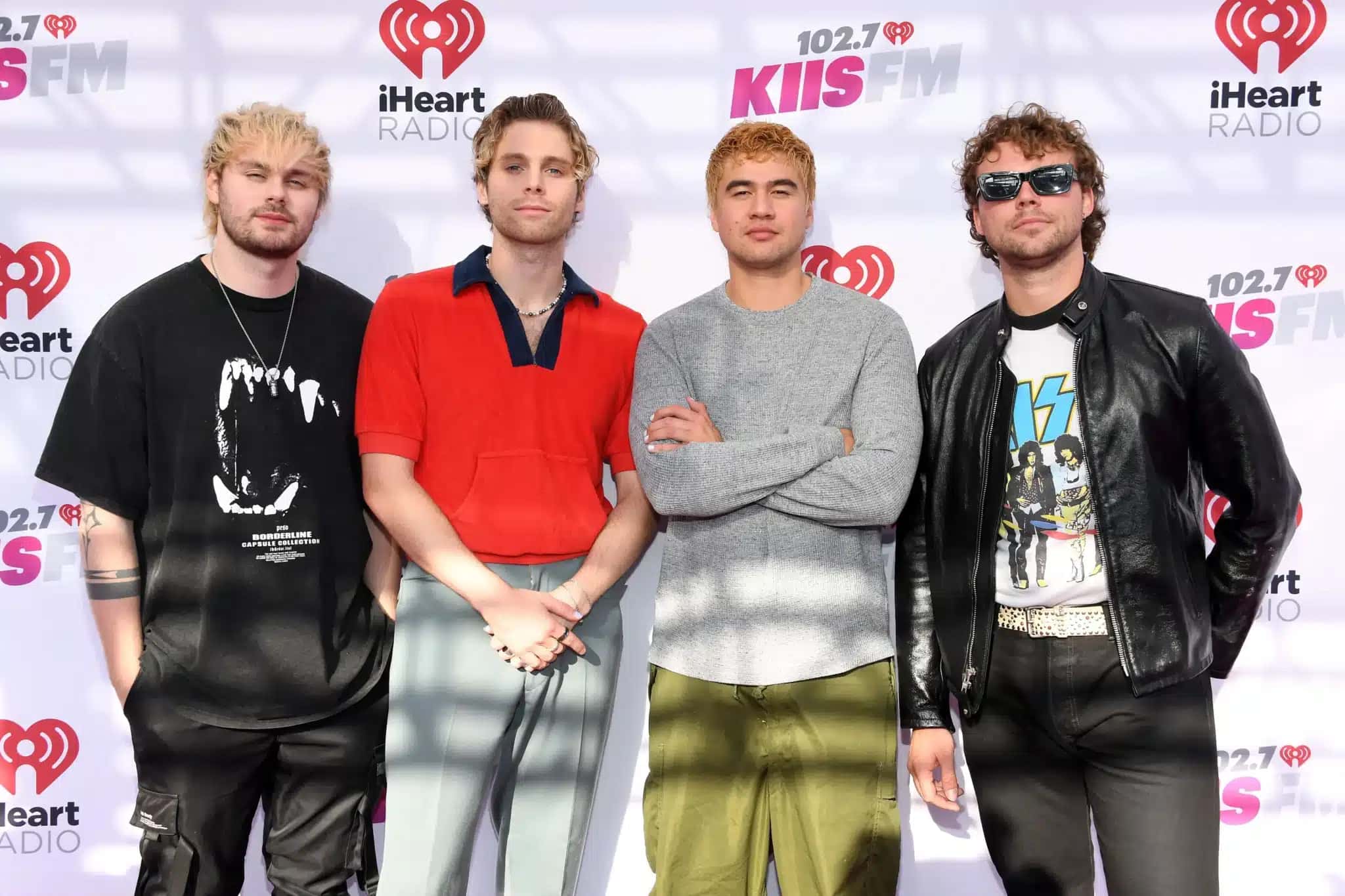 Michael Clifford, Luke Hemmings, Calum Hood e Ashton Irwin membros da banda 5 Seconds of Summer