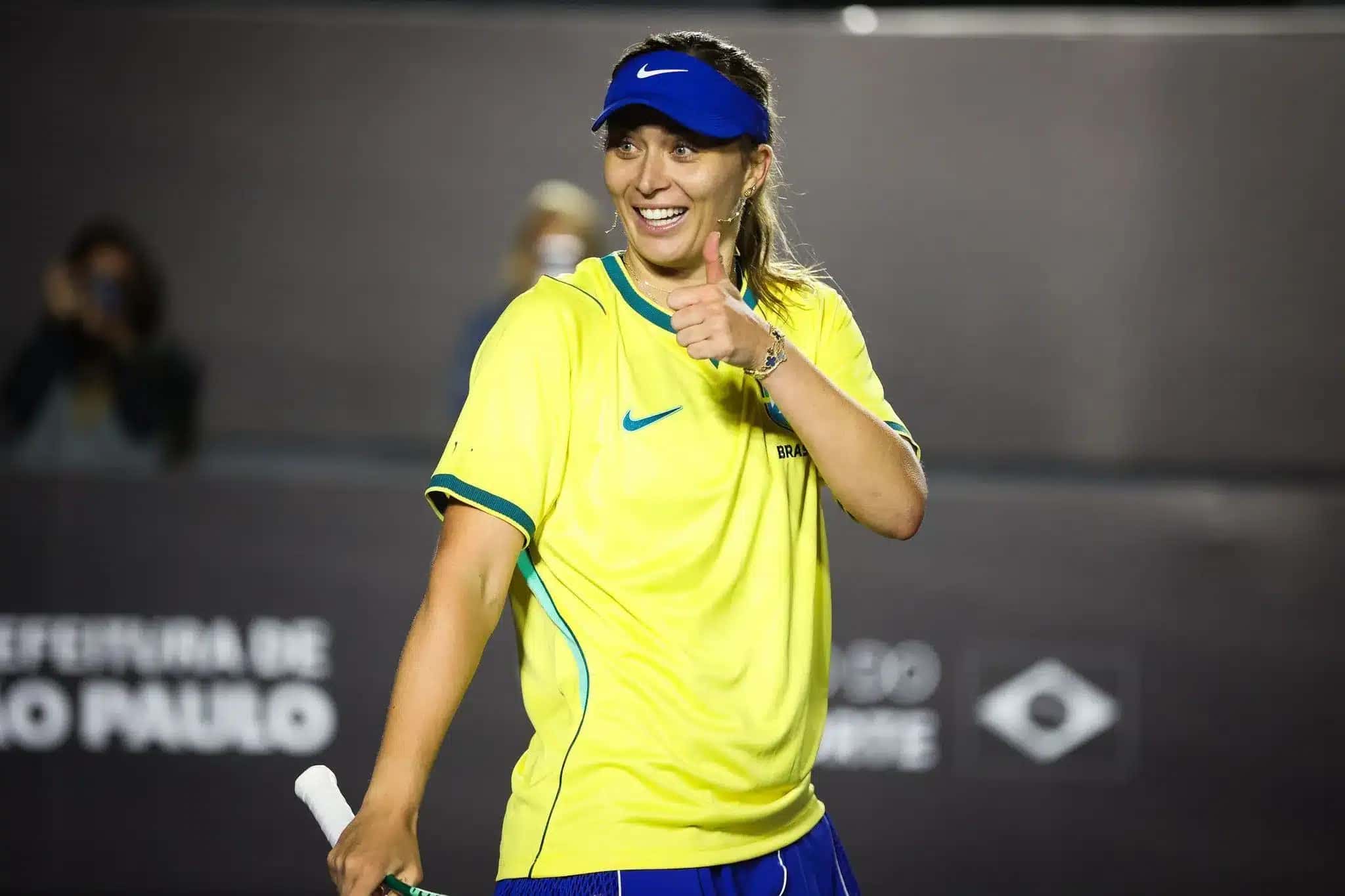 Paula Badosa vestiu camisa do Brasil após vencer nesta quarta (16)