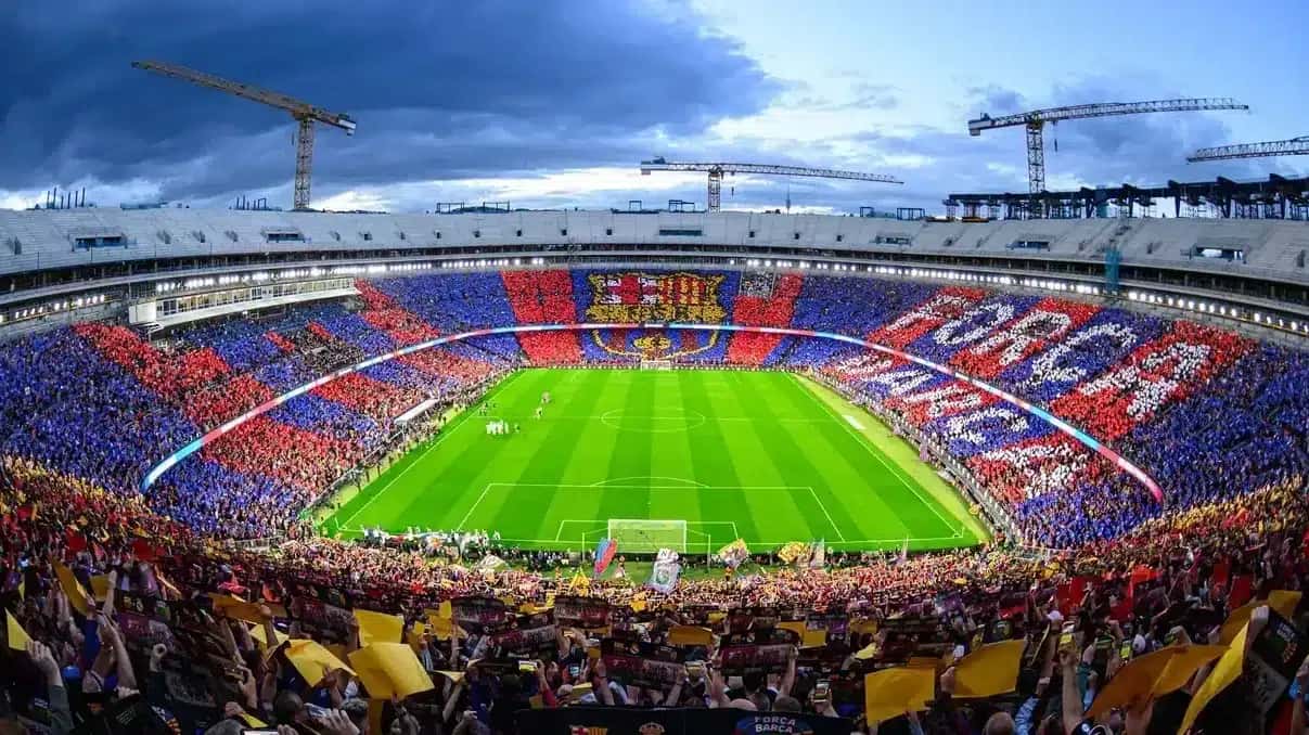 Allianz Arena e Camp Nou serão palcos das próximas finais da Champions League