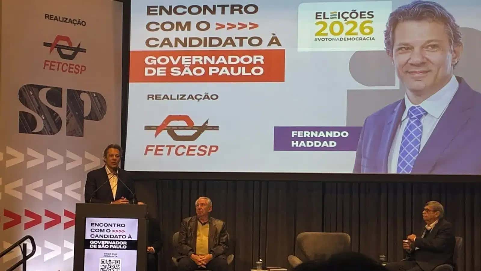 Fernando Haddad durante evento de campanha em São Paulo