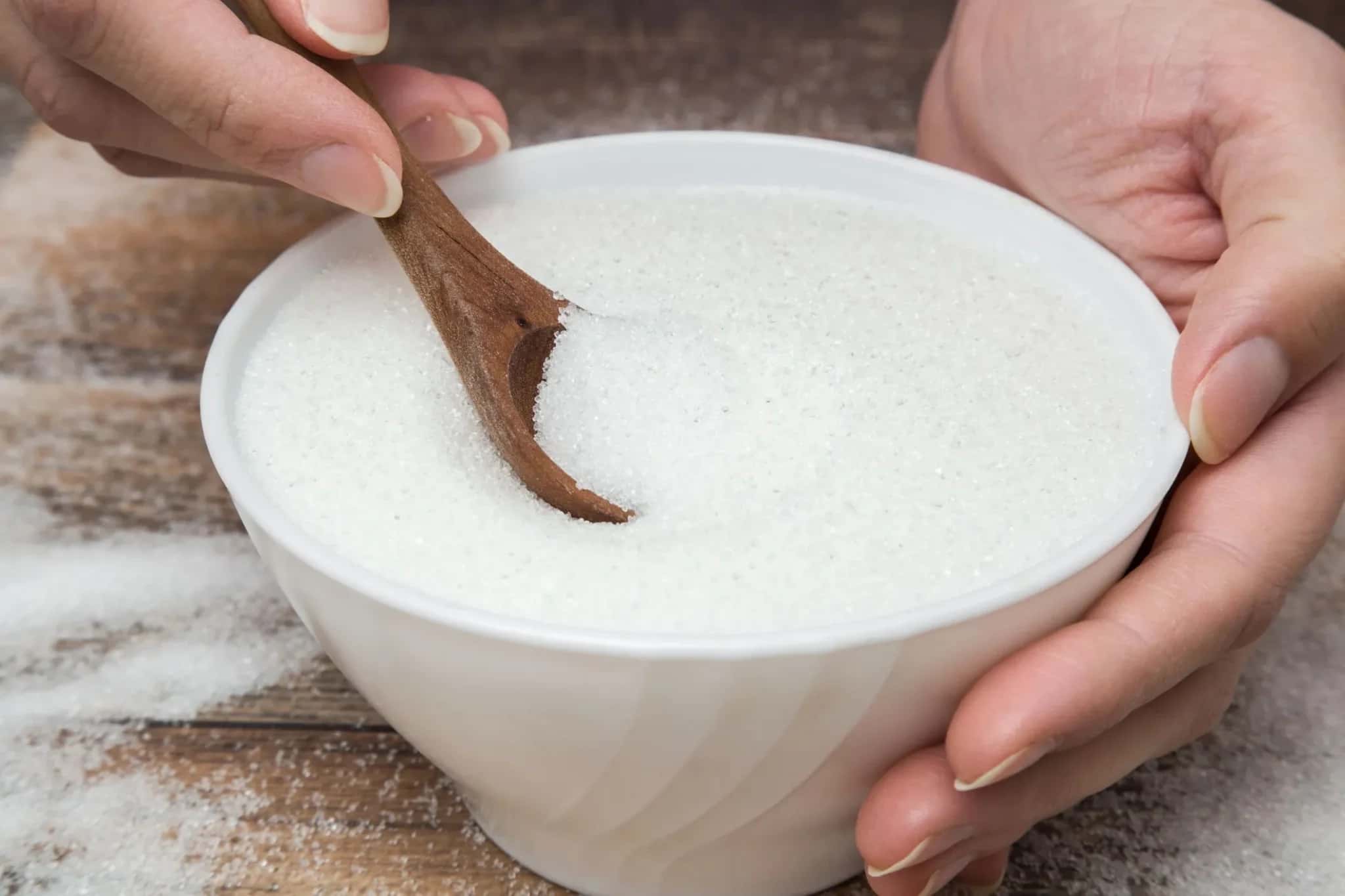 Sucralose é um adoçante natural frequentemente usado para adoçar bebidas e alimentos em substituição ao açúcar