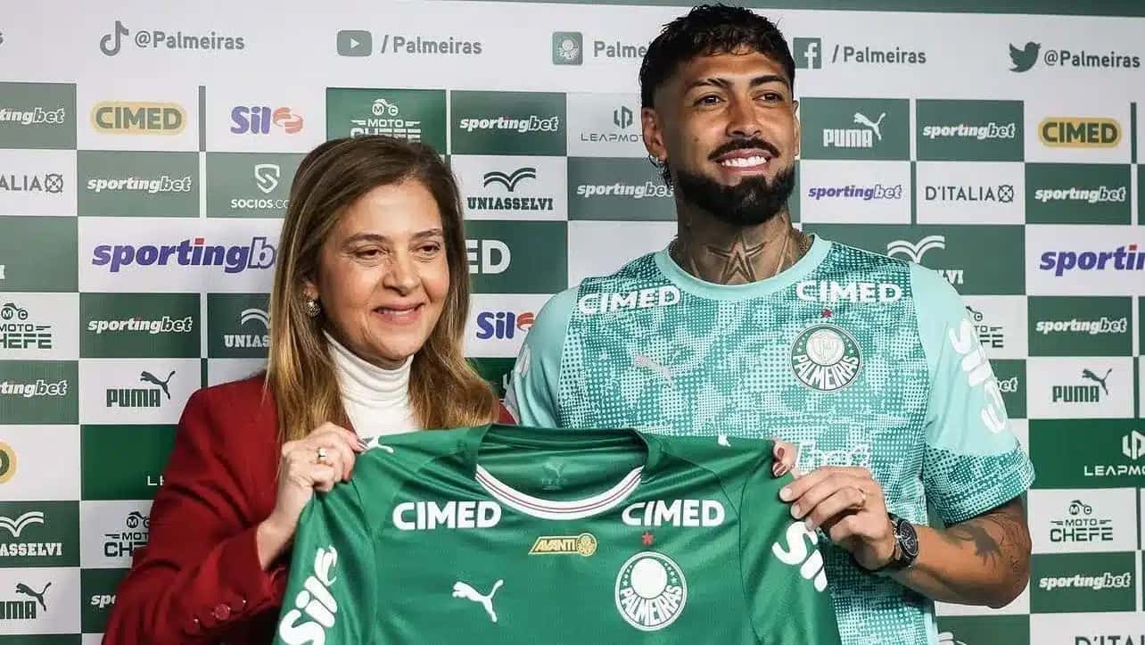 Alexander Barboza, do Palmeiras, foi convocado pelo Uruguai
