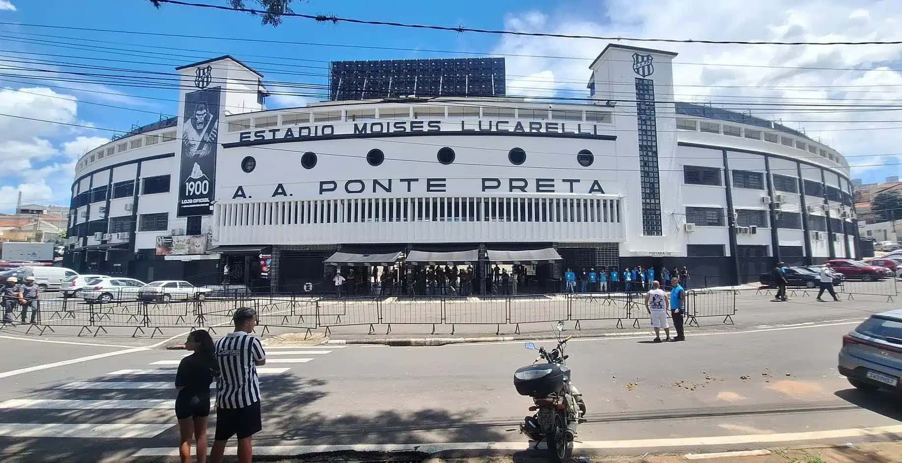 Estádio Moisés Lucarelli, casa da Ponte Preta, recebe a partida