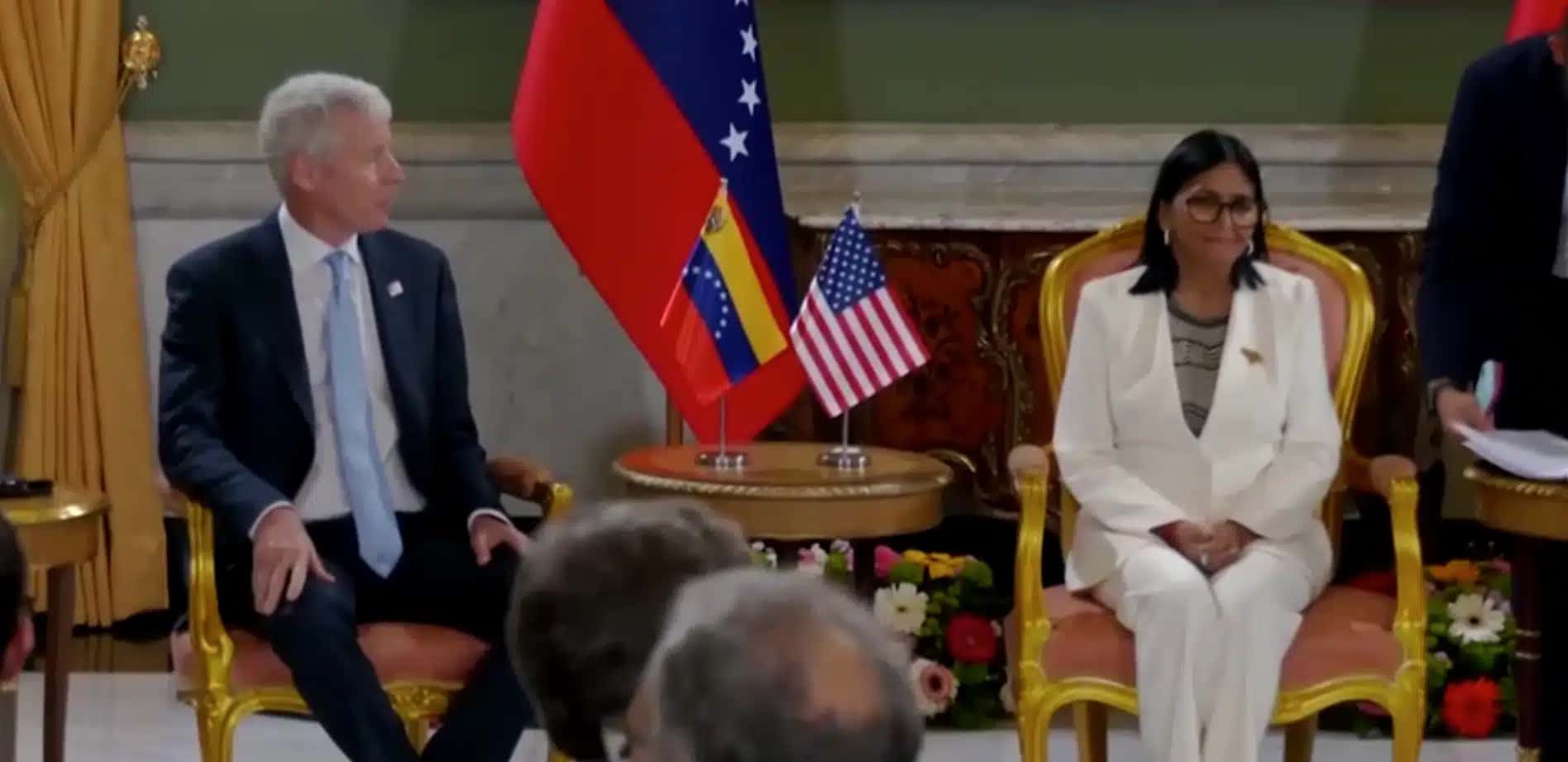Reunião da presidente interina Delcy Rodriguez com o secretário de Energia dos EUA, Chris Wright