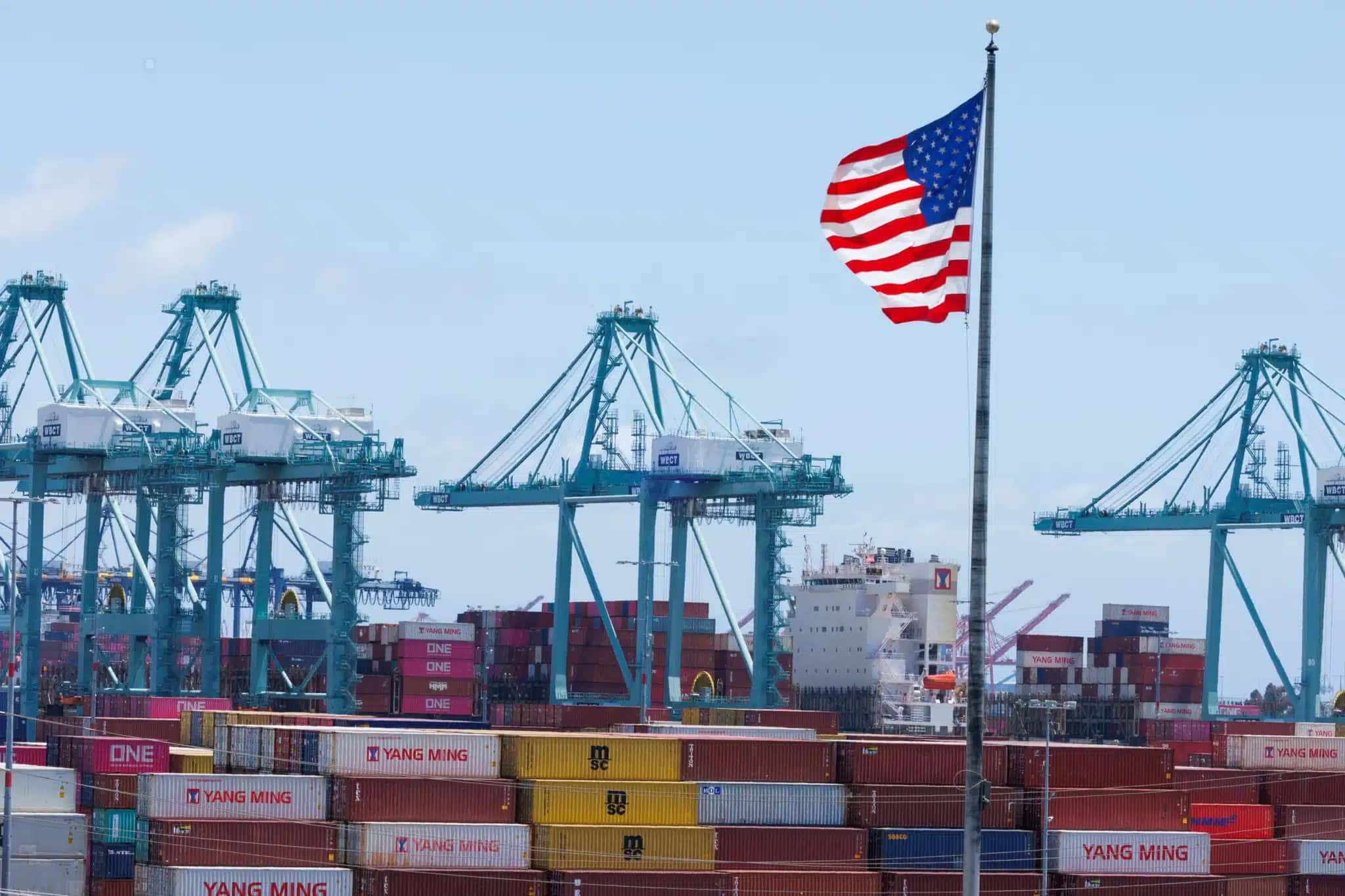 Porto de Los Angeles, EUA em 13/05/2025