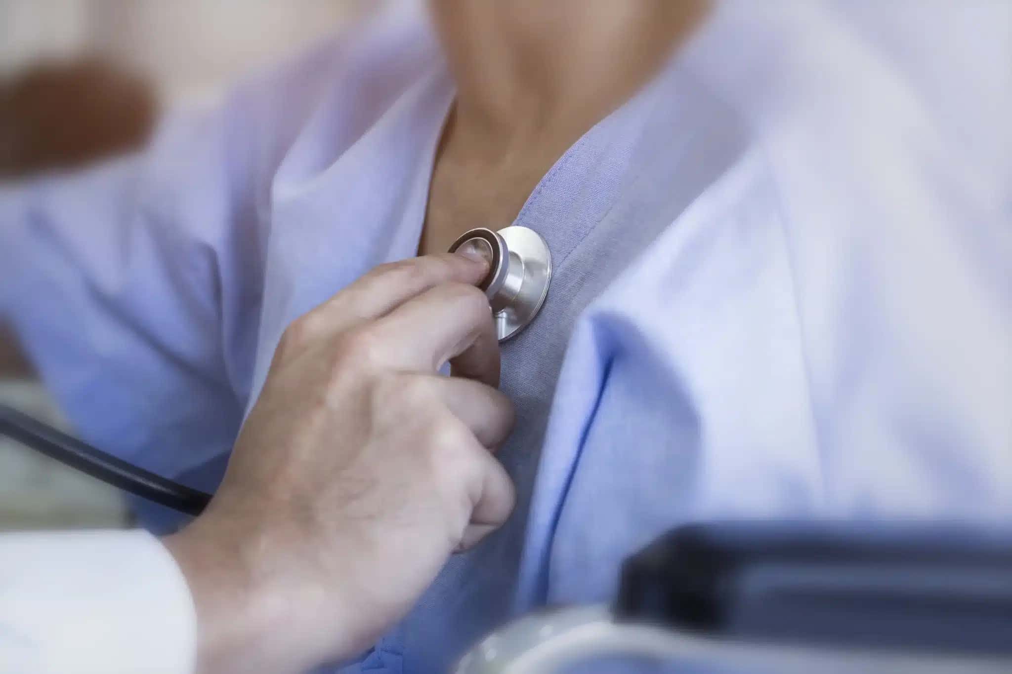A avaliação médica do coração é fundamental para pacientes com fatores de risco