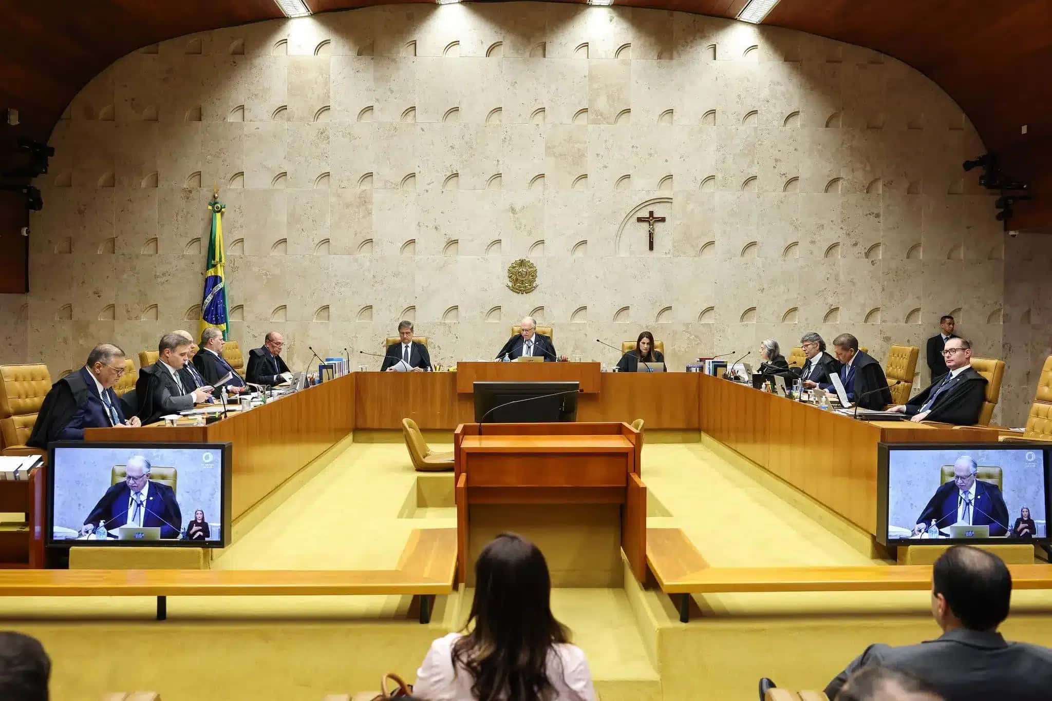 Plenário do STF reunido para sessão sobre caso Moraes