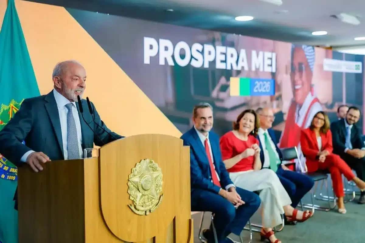 Presidente da República, Luiz Inácio Lula da Silva, durante cerimônia sobre medidas para microempreendedores individuais | Foto: Reprodução/Brasil de Fato
