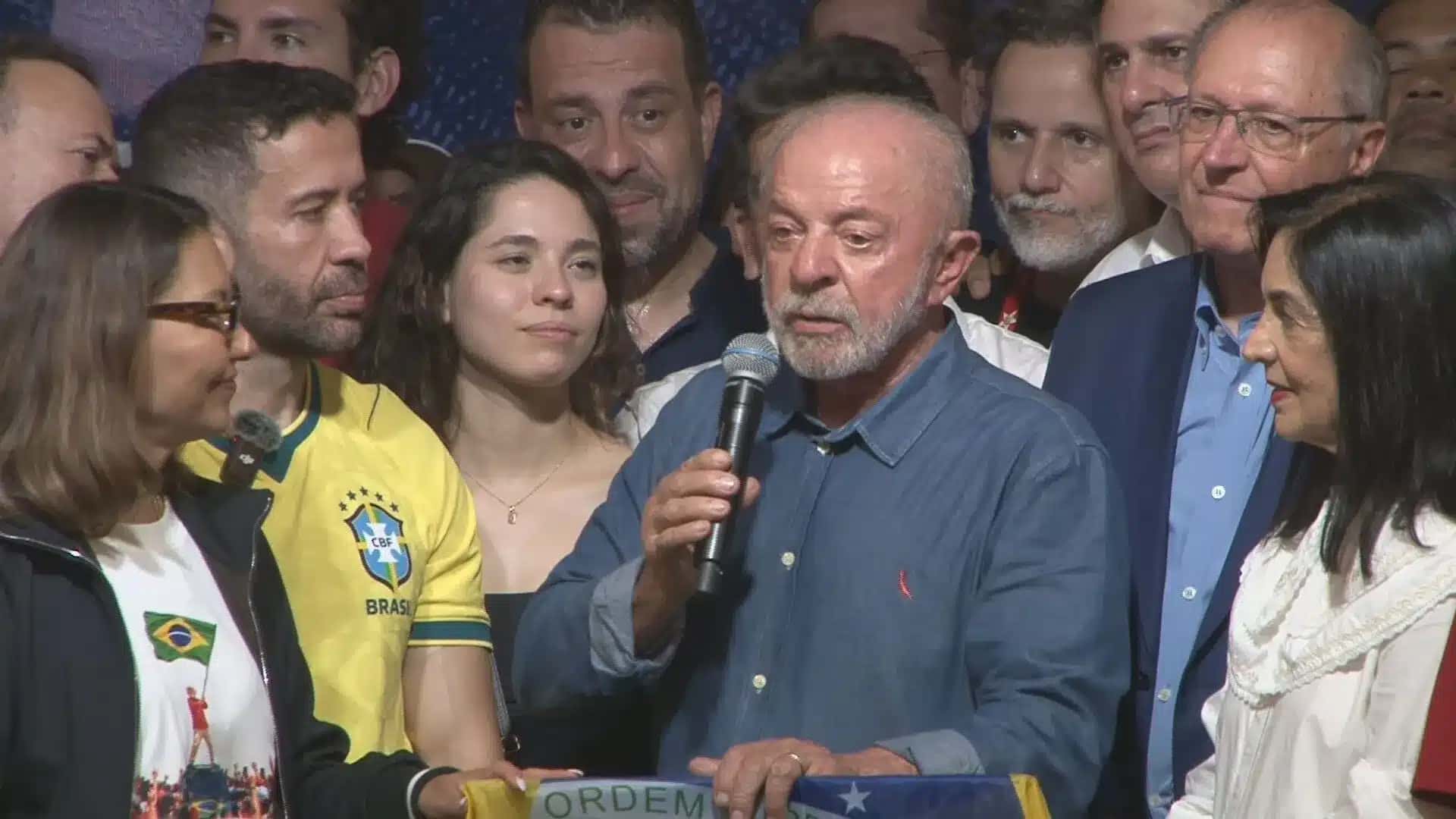 Presidente reeleito, Luiz Inácio Lula da Silva (PT), em discurso após vitória no 2º turno das eleições | Foto: Reprodução/CNN Brasil