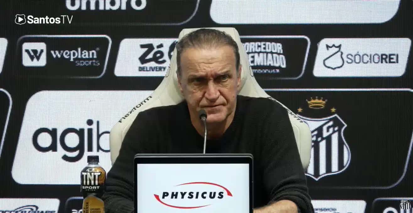 Cuca concedeu coletiva de imprensa nesta quarta-feira (28) | Foto: Reprodução/CNN Brasil