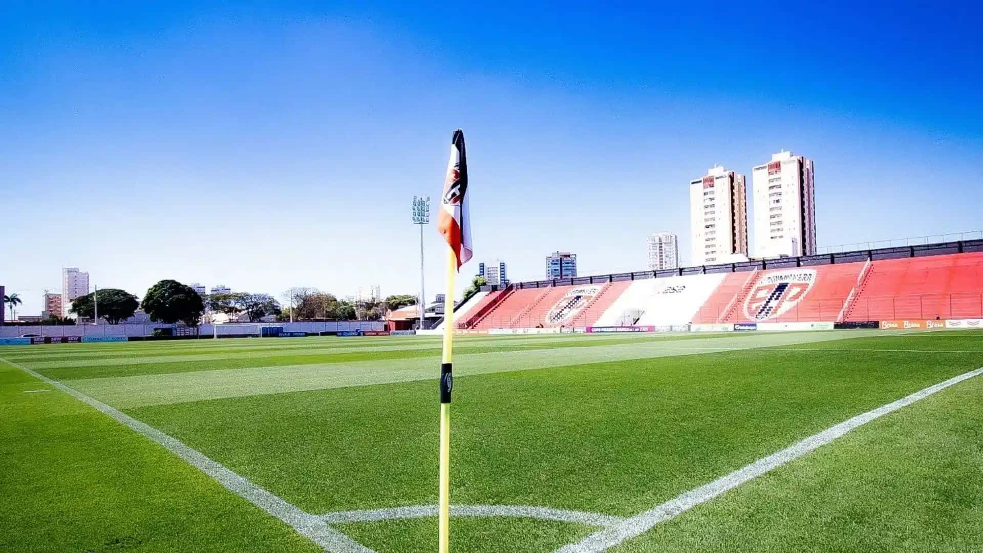 Estádio Ítalo Limongi, em Indaiatuba
